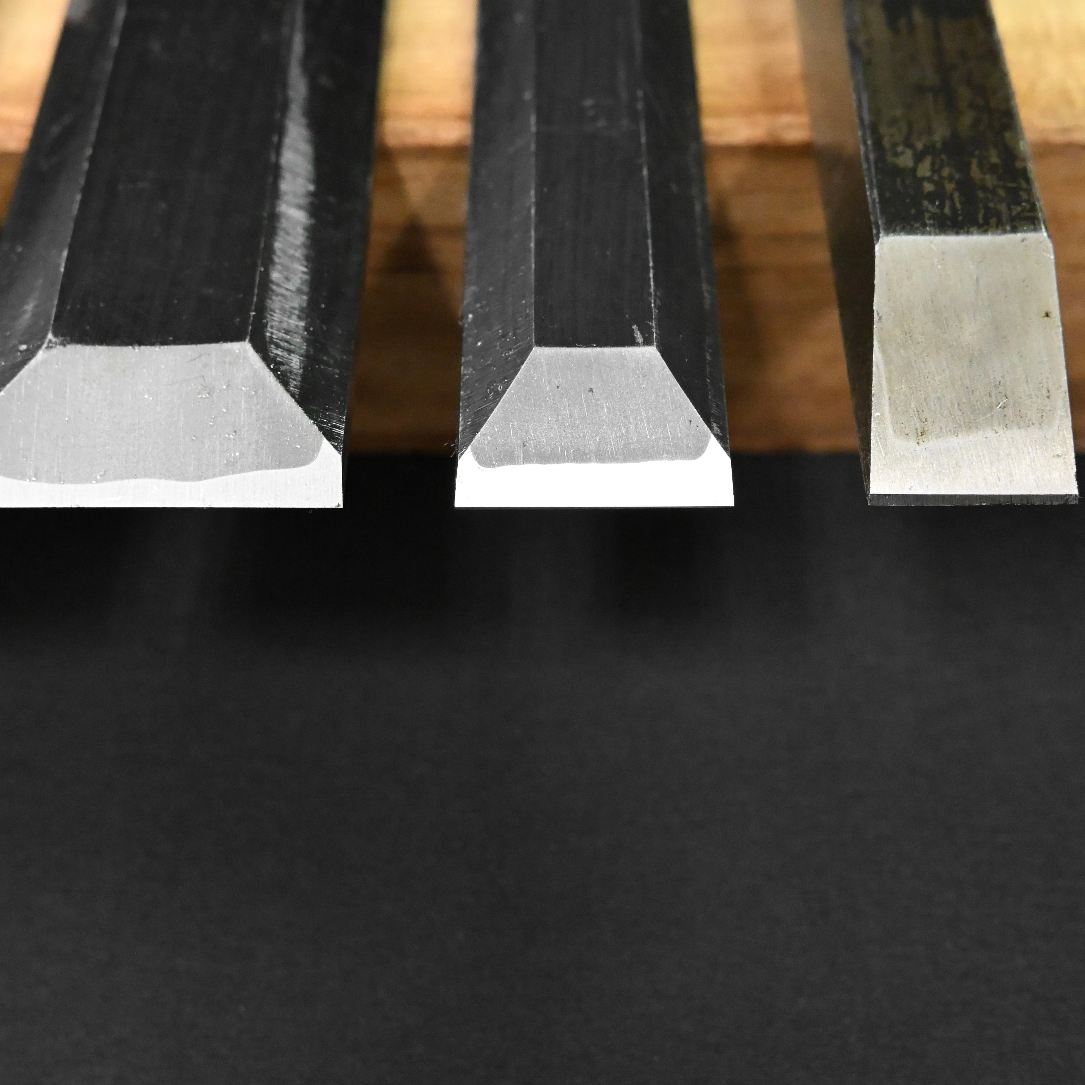 #M195 Mixed Timber chisels set by unknown バラ鑿合わせ 叩き組鑿 5本組 作者不明