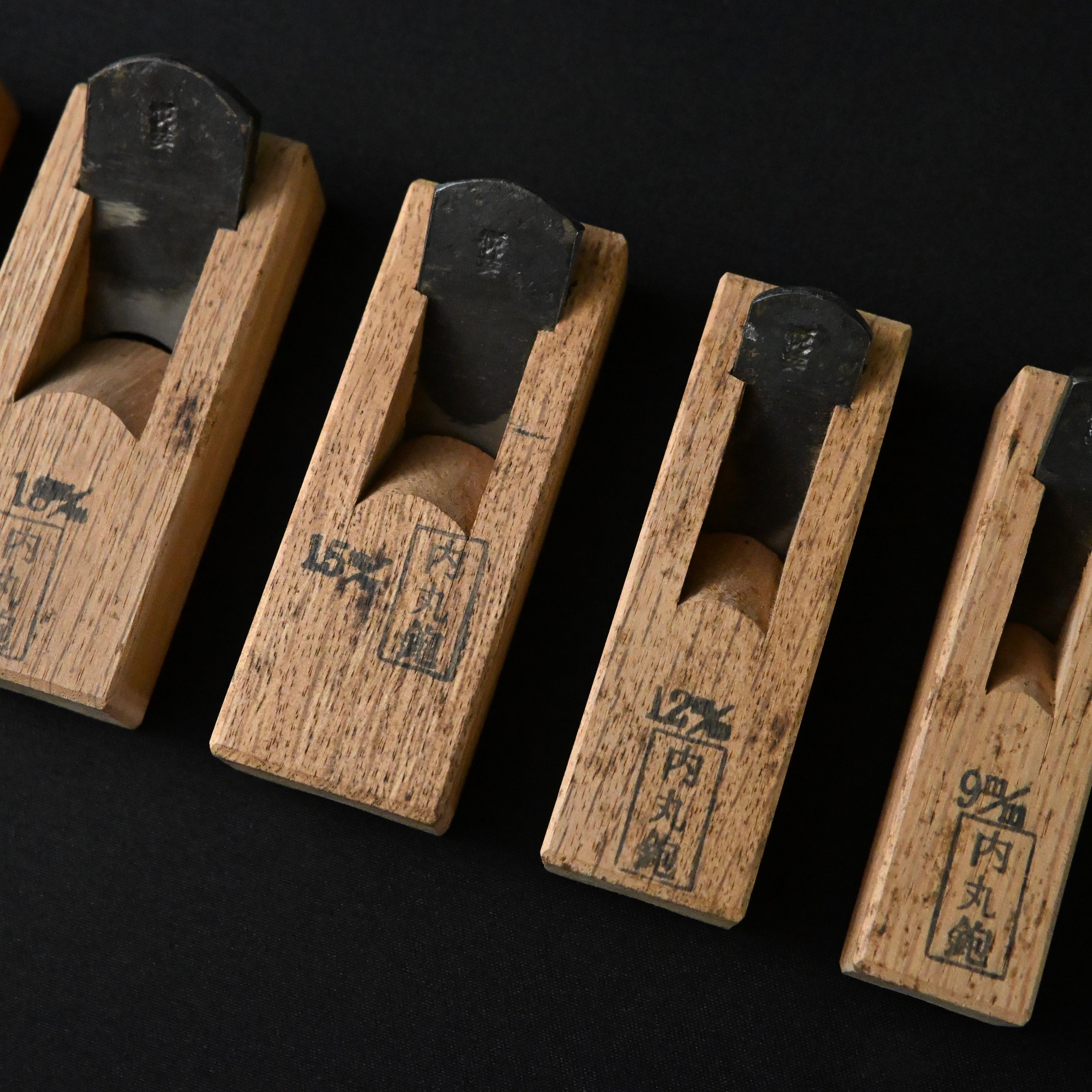 掘出し物 悦英 極豆内丸組鉋 5本組. Old stock Etsuei Mini Round Plane set (Uchimaru) 5pc