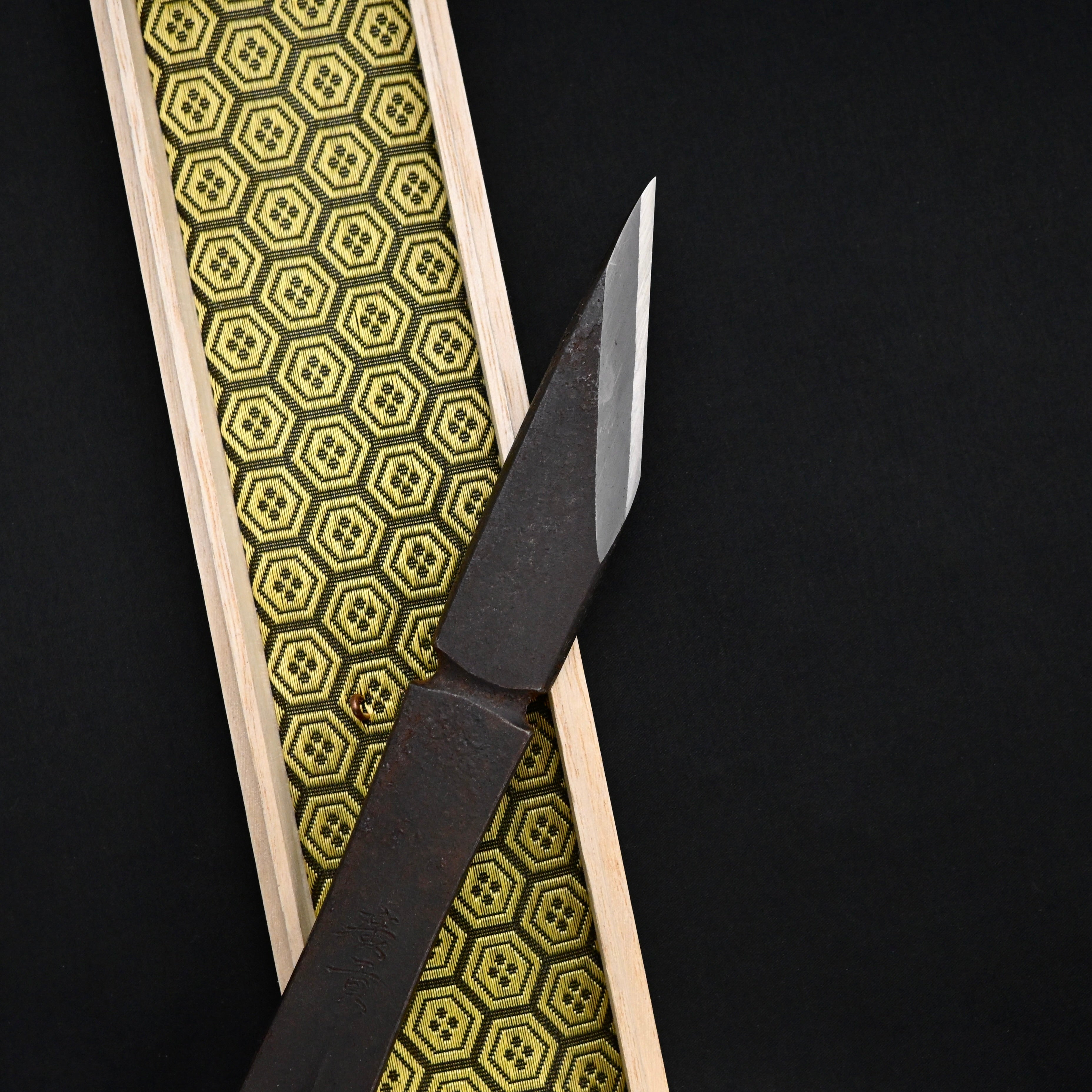 Fugetsudouten-Hirotsugu Right hand Kiridashi by Sozen Carving 風月同天 廣貢 素全作 切出し小刀 右 24mm