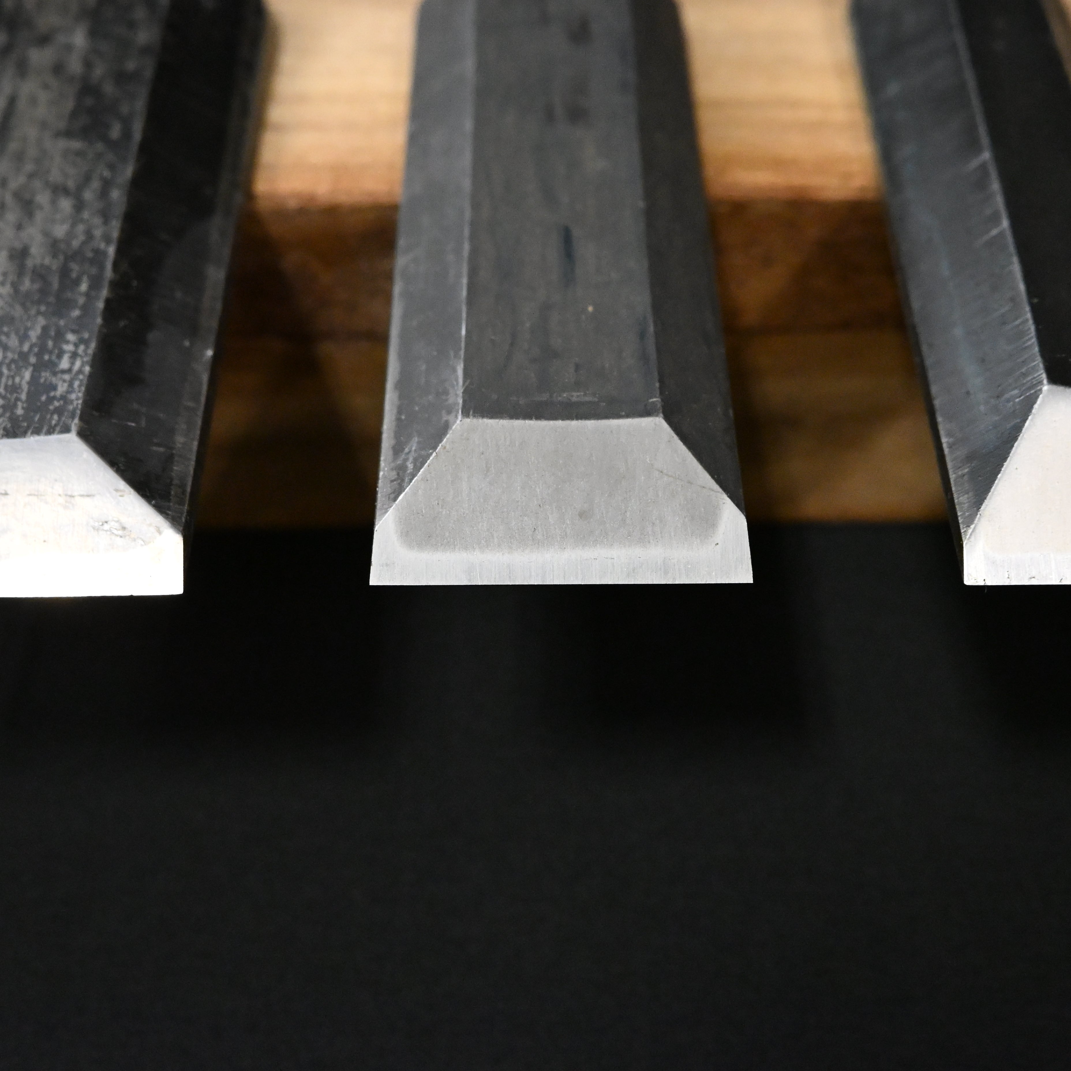 #M196 Mixed Timber chisels set by unknown バラ鑿合わせ 叩き組鑿 5本組 作者不明