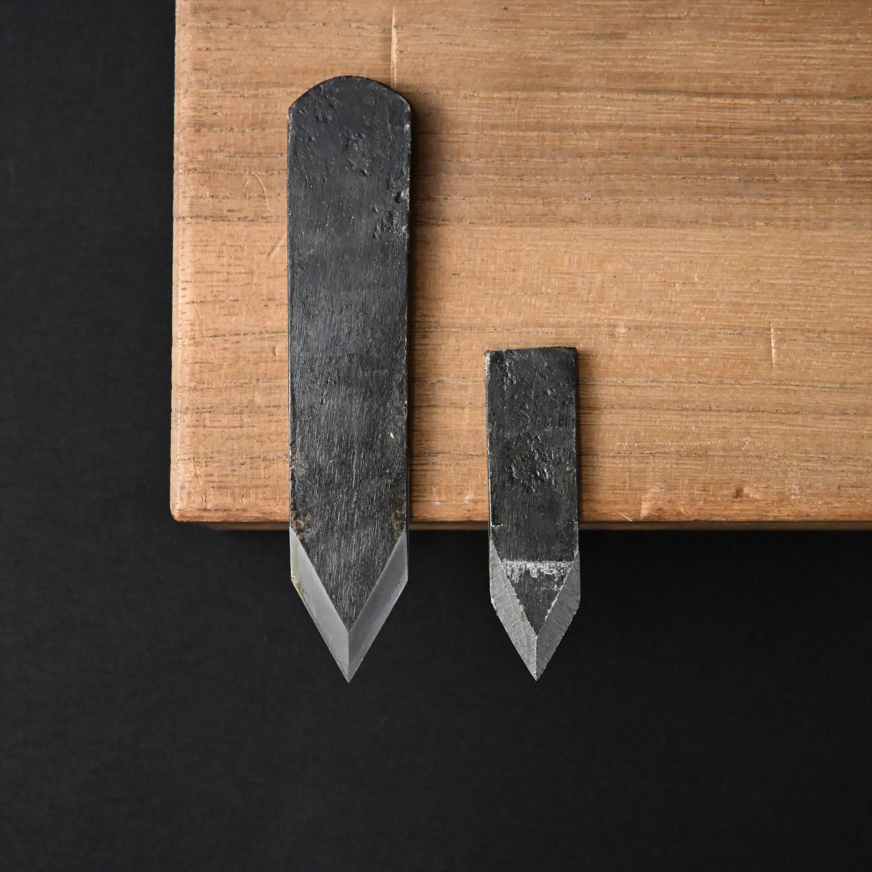 掘出し物 悦英 剣鉋 #2 Old stock Etsuei Ken Plane (V-groove plane)