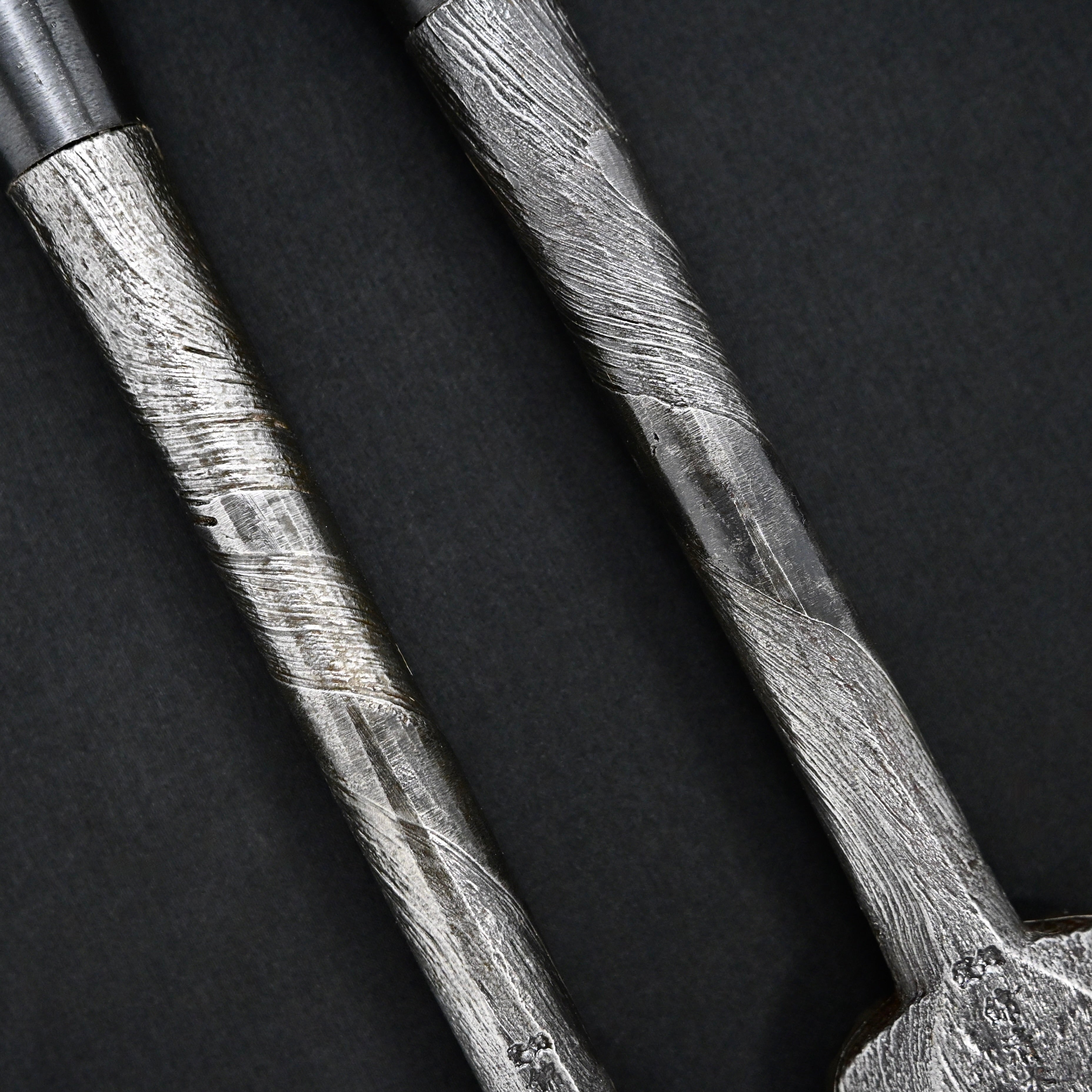 掘出し物 錦清水 木目打捻り 本突き組鑿 48,24mm Rare Stock Nishiki Kiyomi Mokume Slick Chisels set