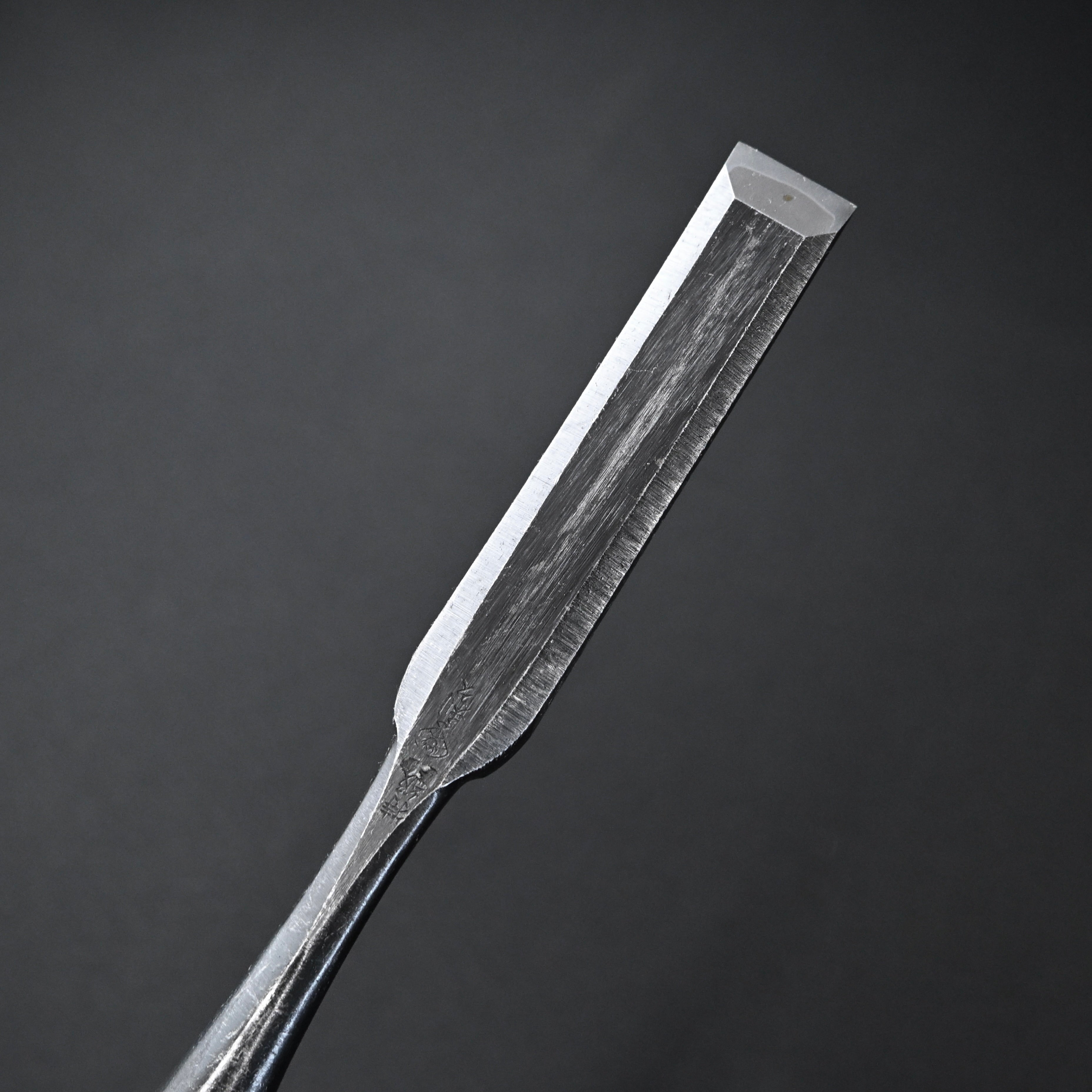 利久 薄鑿 白樫柄入 Toshihisa Paring chisels with white steel