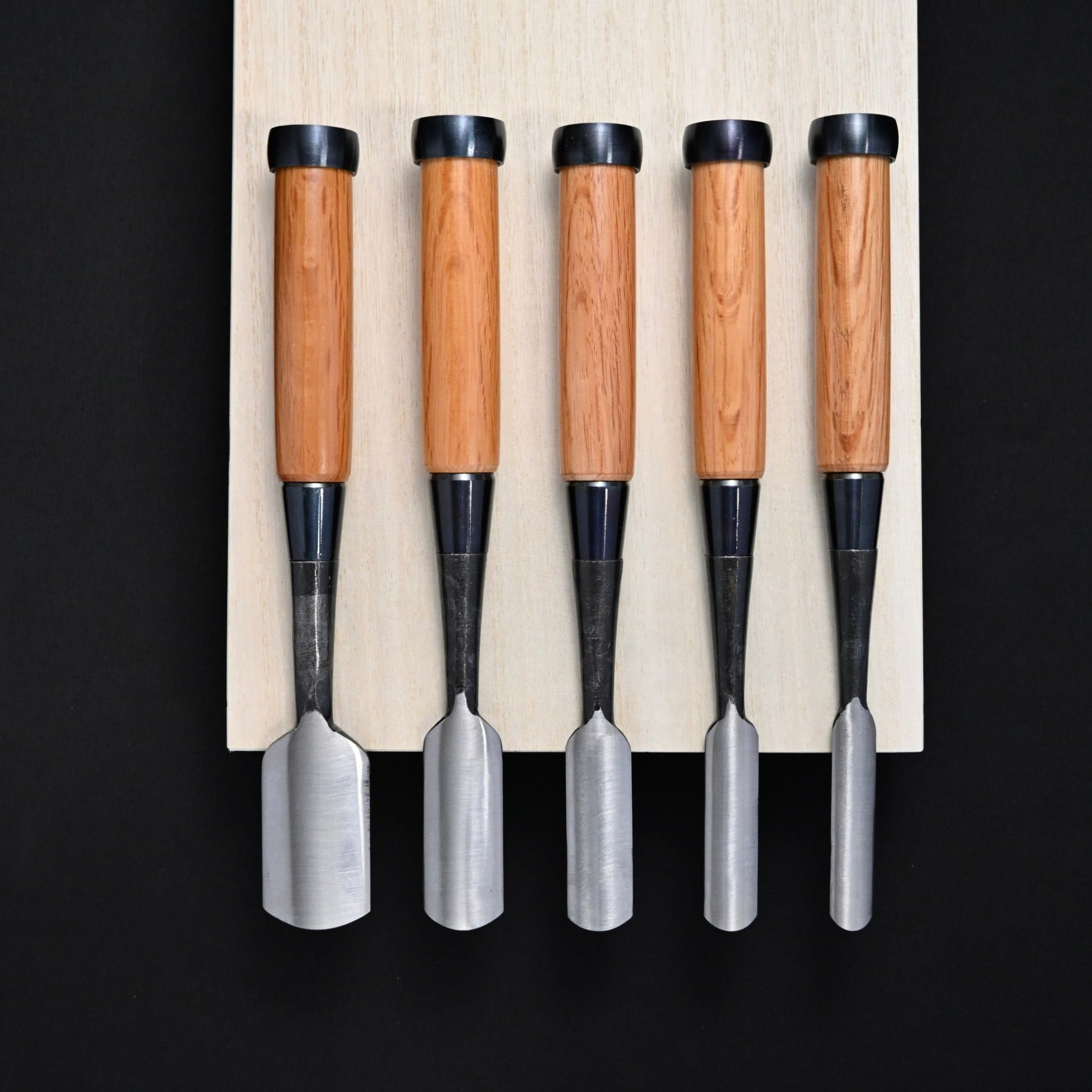 Toshikuni Soto maru Round chisels set with white steel 利国 外丸組鑿 5本組 Sotomarunomi