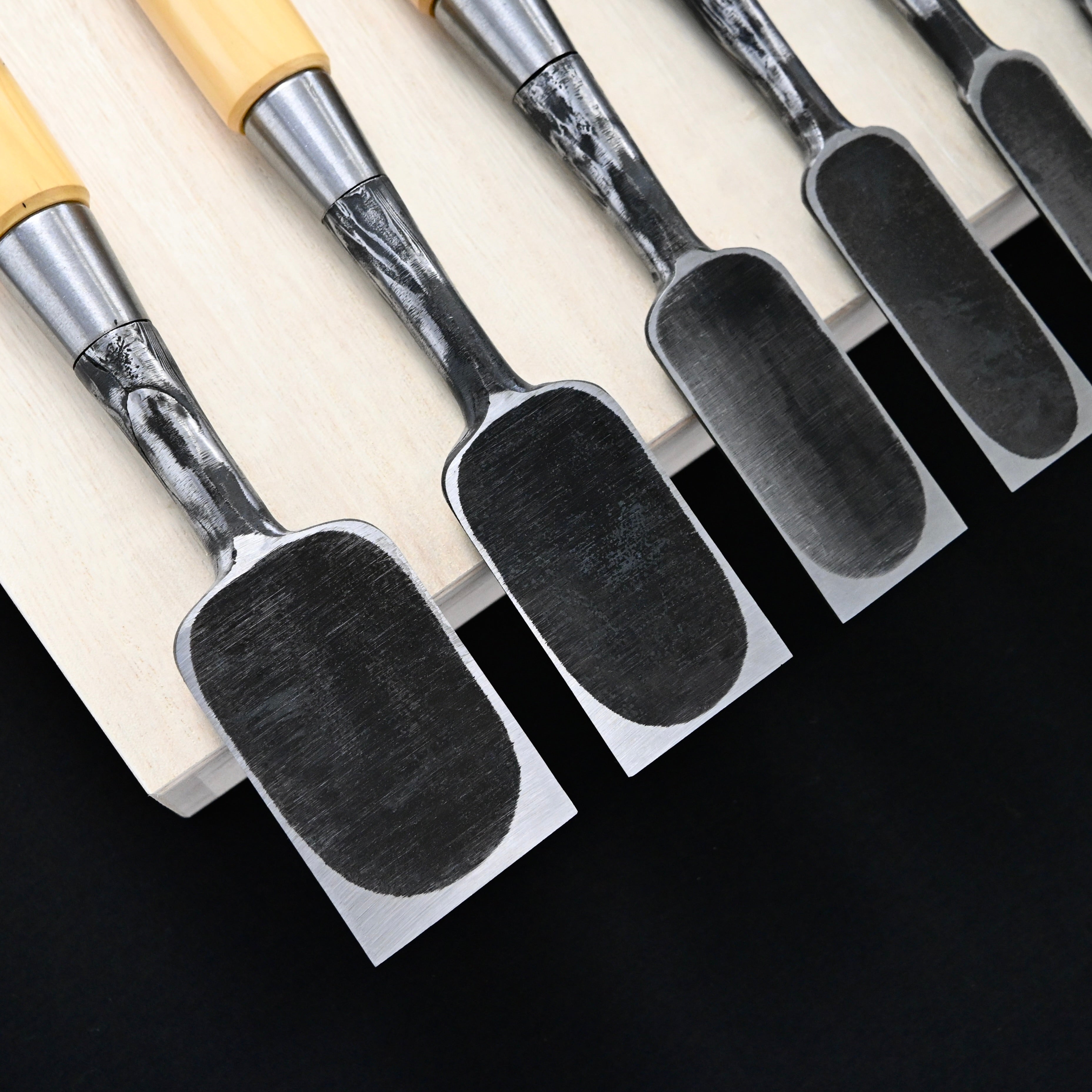 Sukemasa Suminagashi Bench chisels set with Box wood Handles 助正 墨流し 追入組鑿 柘植柄付