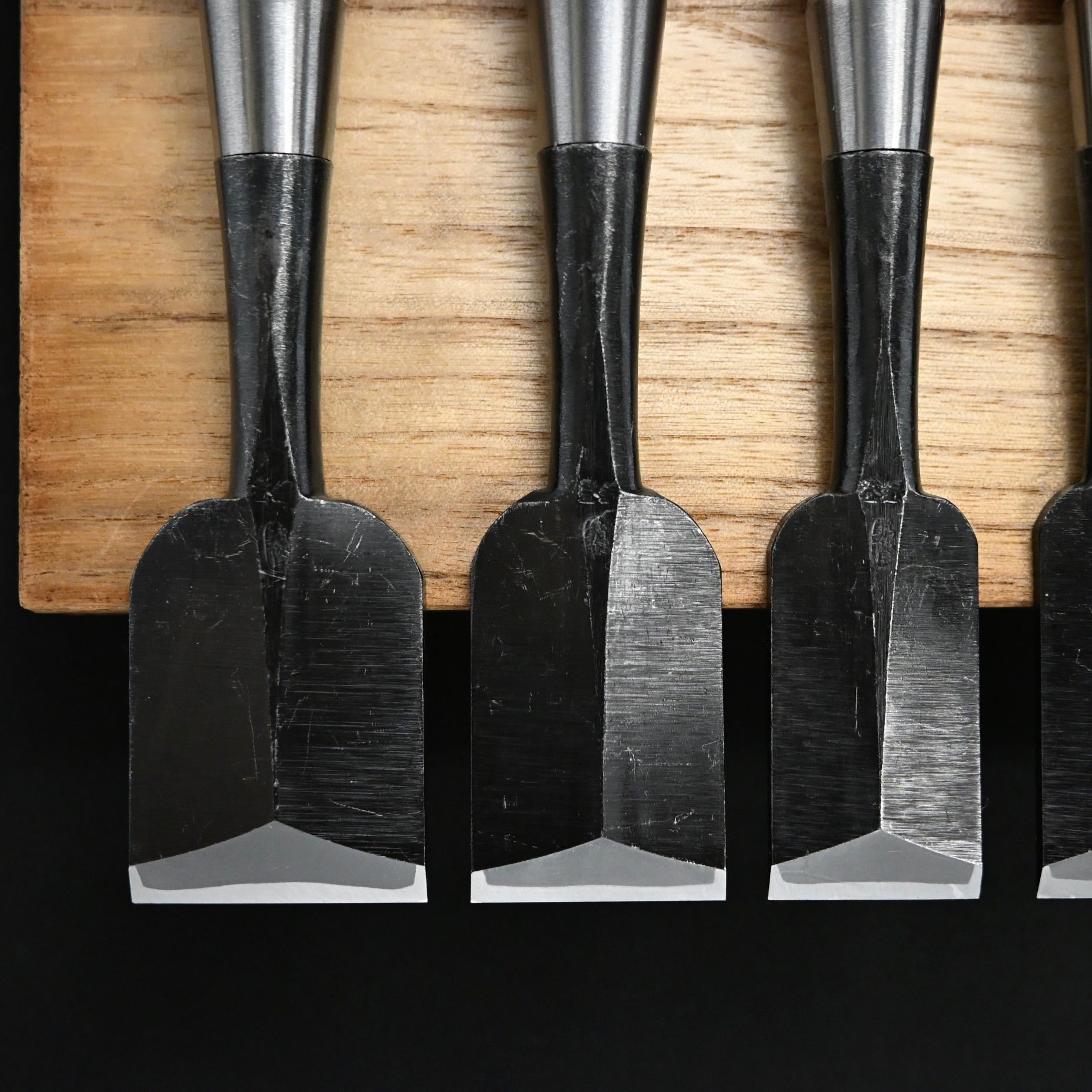 Yoshitaka Dovetail Bench chisels 10pc set 義隆 追入鎬組鑿 10本組 Oirenomi