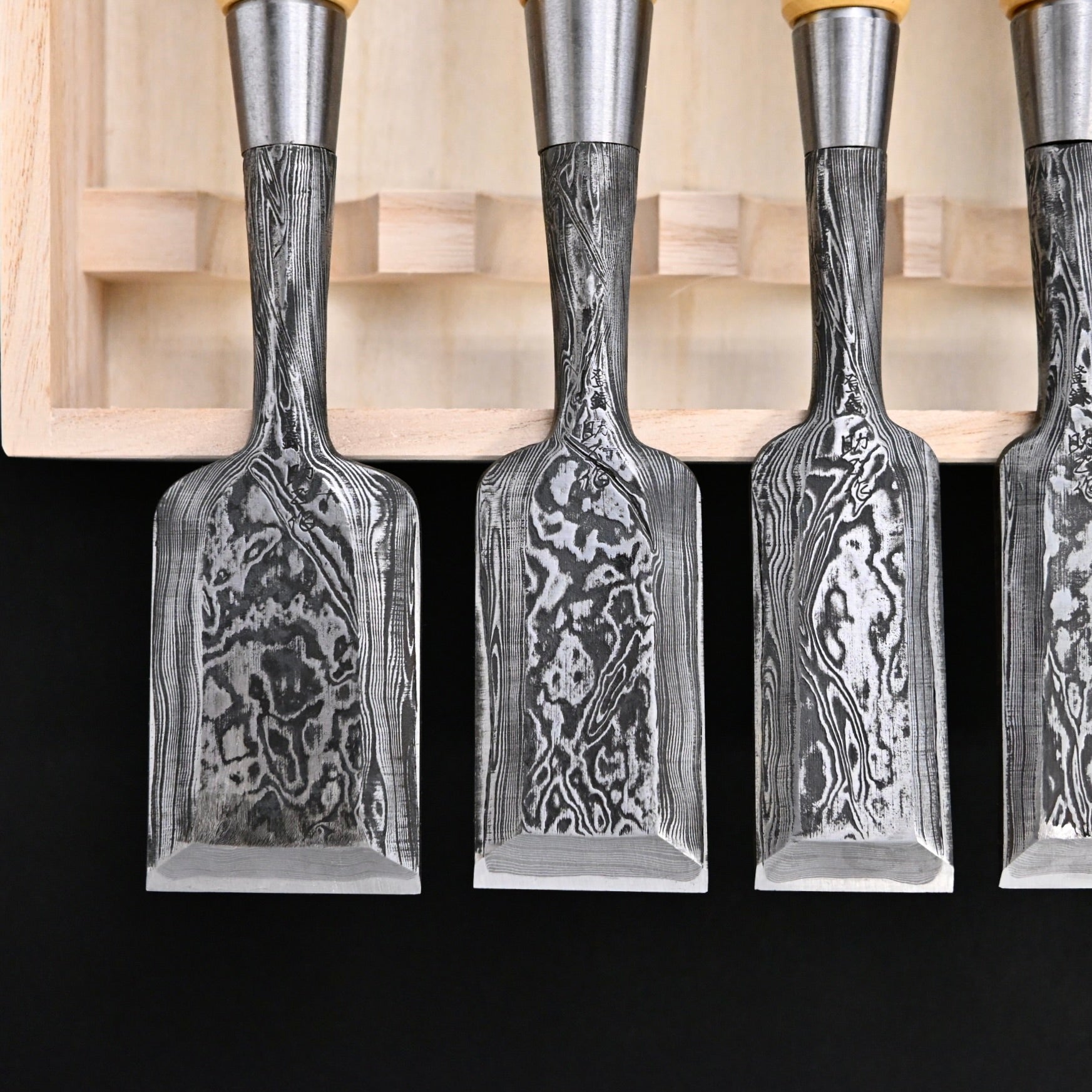 Sukemasa Suminagashi Bench chisels set with BoxWood Handles 助正 墨流し 追入組鑿 柘植柄 白紙鋼 Oirenomi