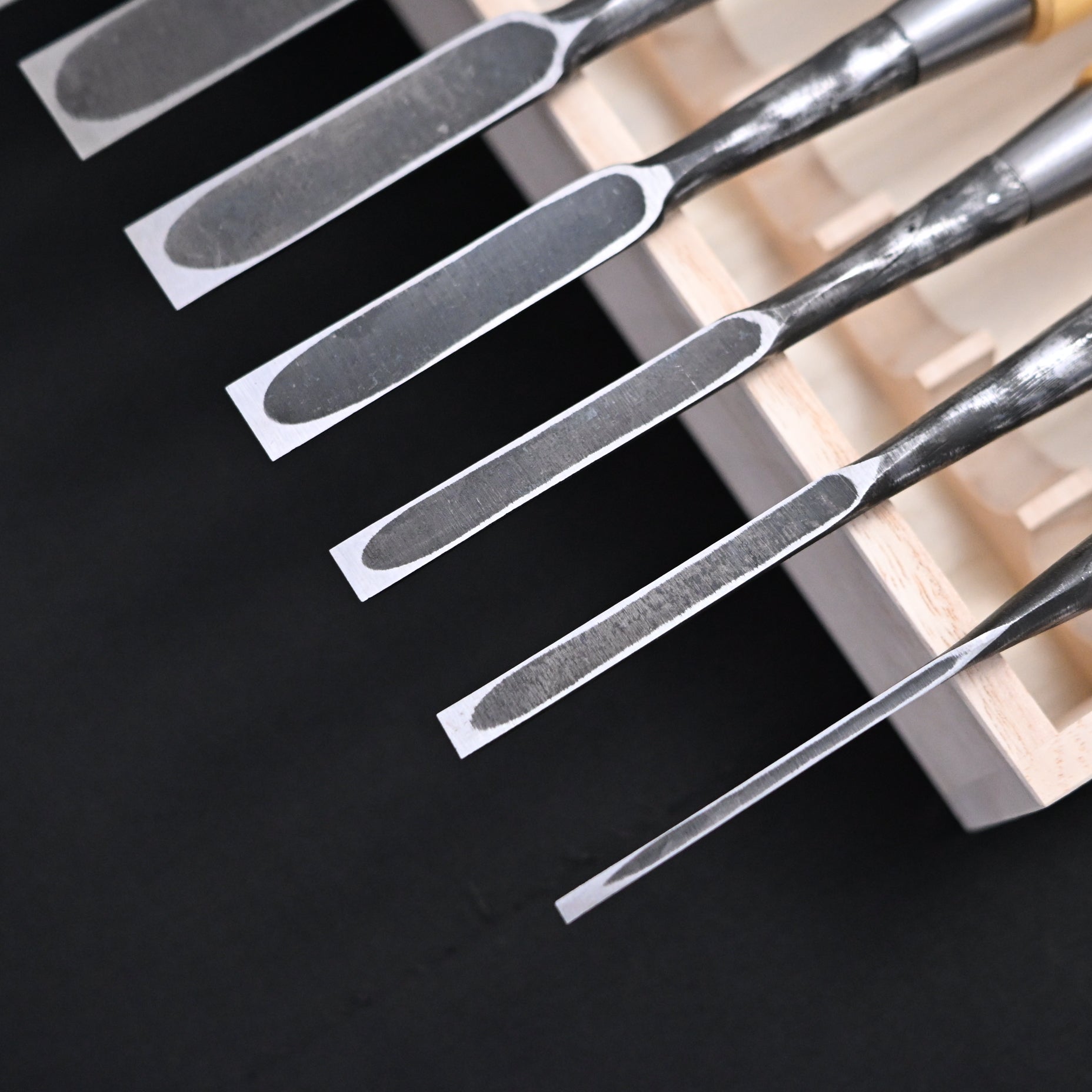 Sukemasa Suminagashi Bench chisels set with BoxWood Handles 助正 墨流し 追入組鑿 柘植柄 白紙鋼 Oirenomi