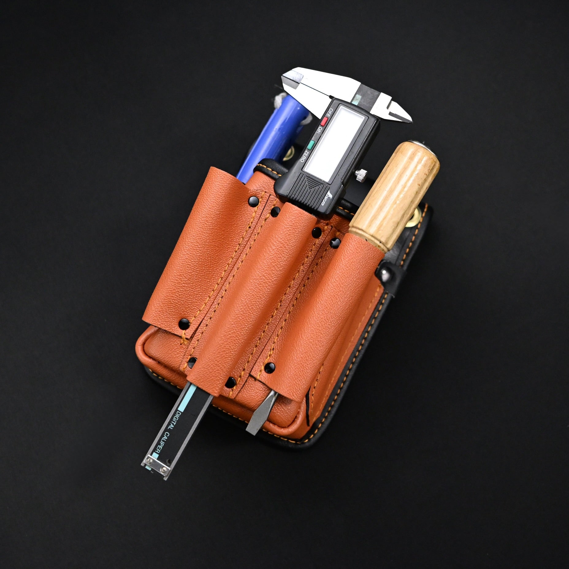 大工 ミニ腰袋 牛革製 3連工具差し付 Working Waist Bag Mini Japanese Carpenter Working Bag