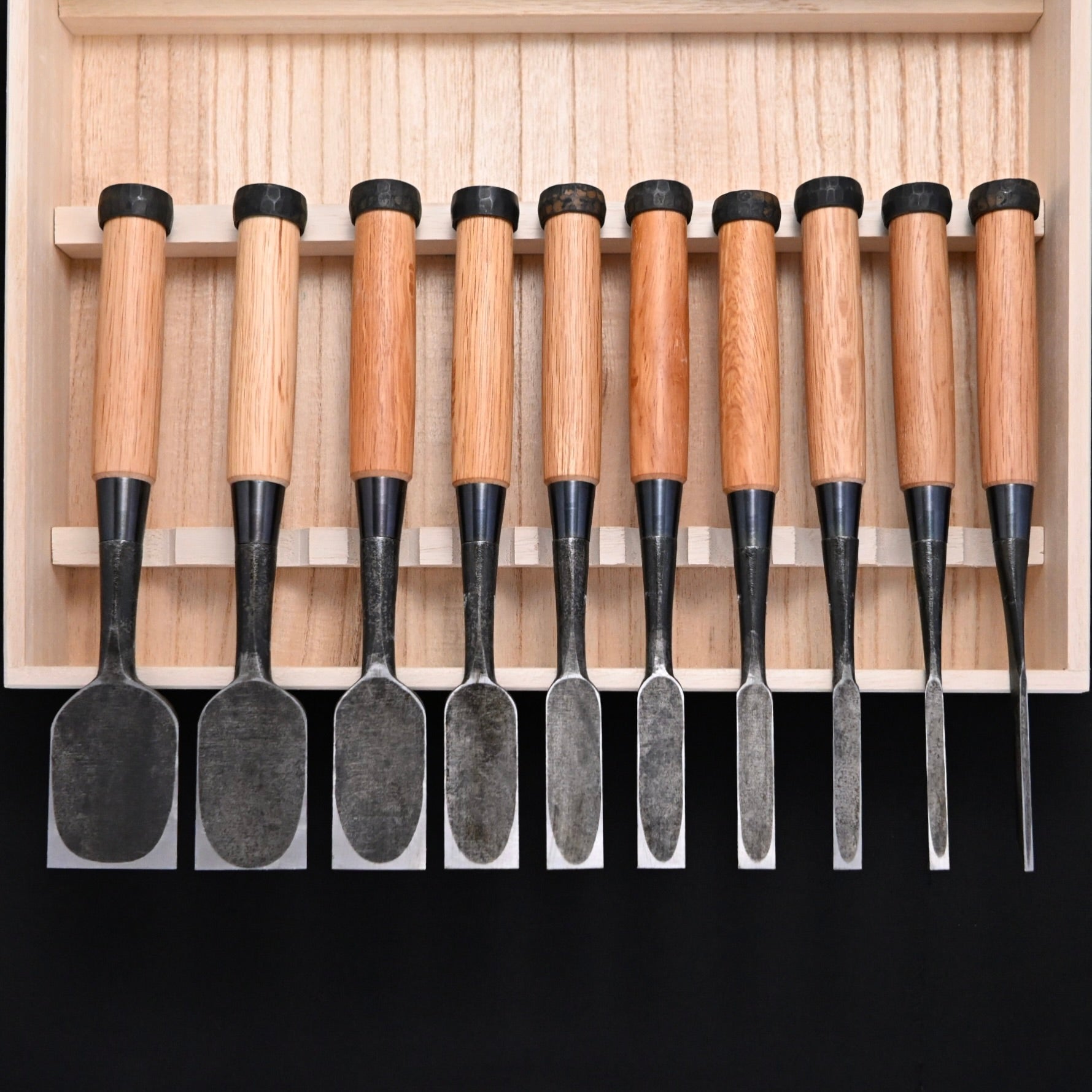 Kanetake Bench chisels set Red oak handle by Takahashi Norikazu 高橋典三作 カネ武 追入組鑿 赤樫柄