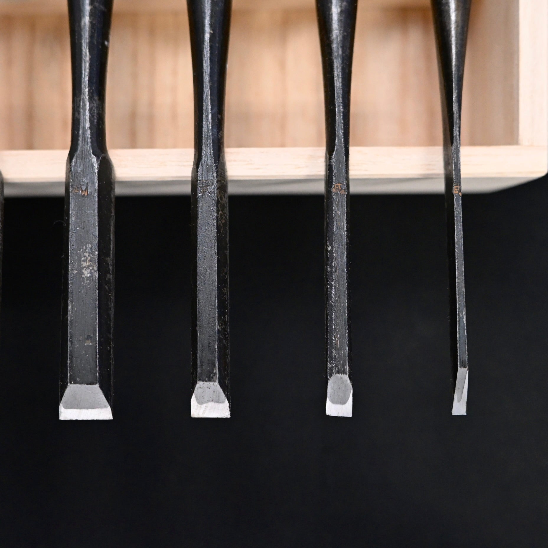 Kanetake Bench chisels set white oak handle by Takahashi Norikazu 高橋典三作 カネ武 追入組鑿