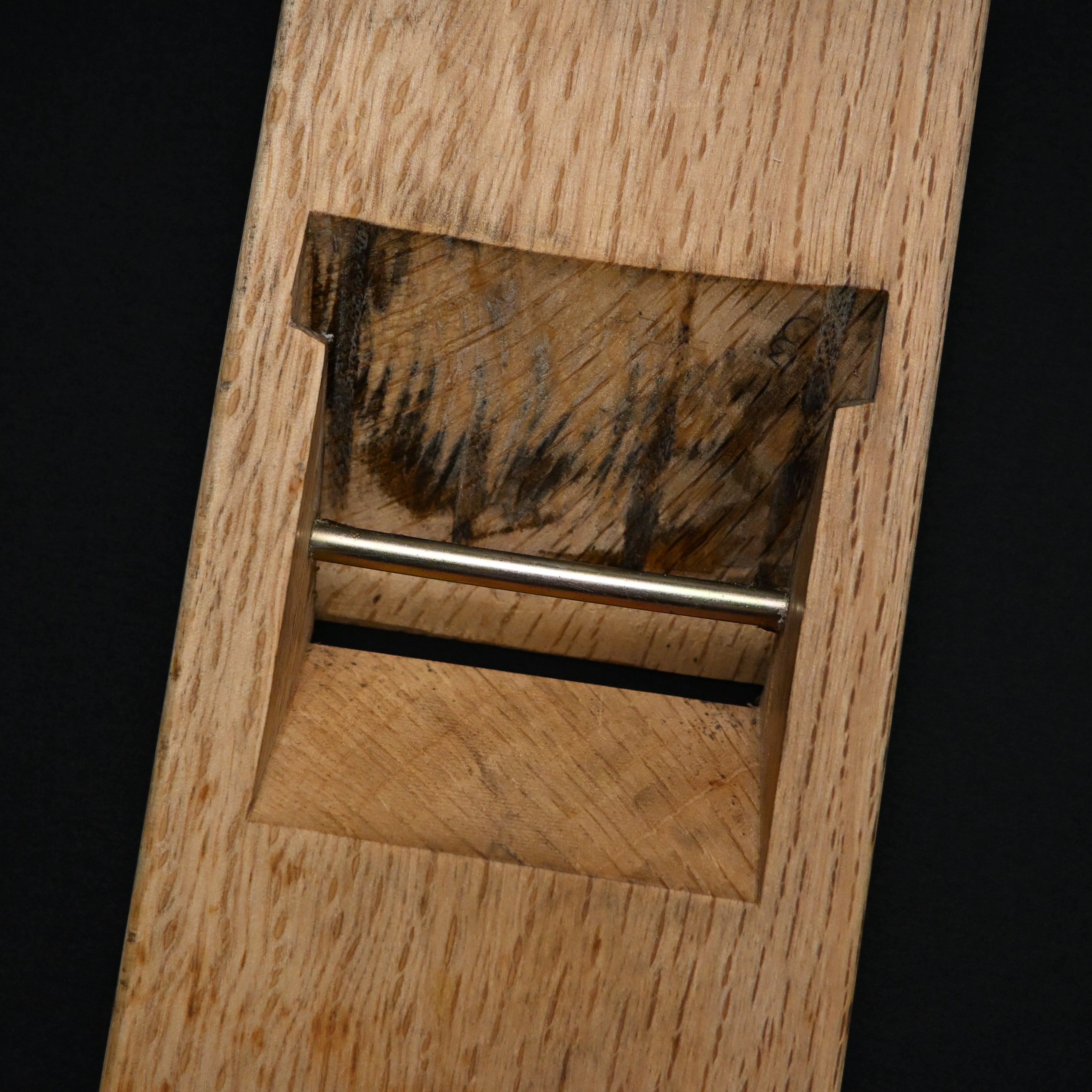 Used Hatsuhiro Smoothing Plane (Kanna) △ triangular stamp 中古 掘出し物 初弘 △ 仕上鉋 70mm