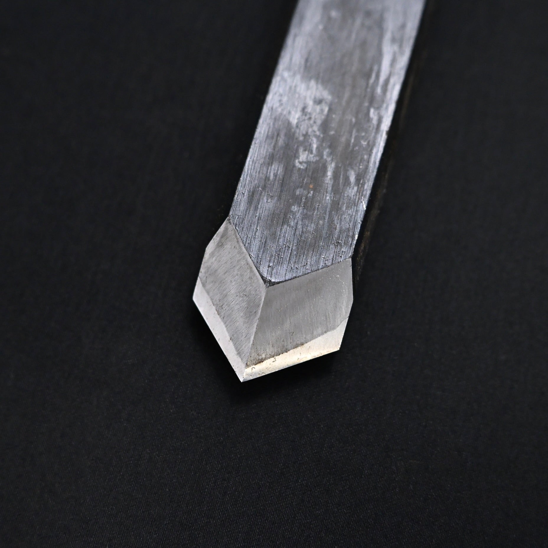#4掘出し物 錦清水 剣鑿 21mm Rare Stock Nishiki Kiyomi Kensaki Chisel