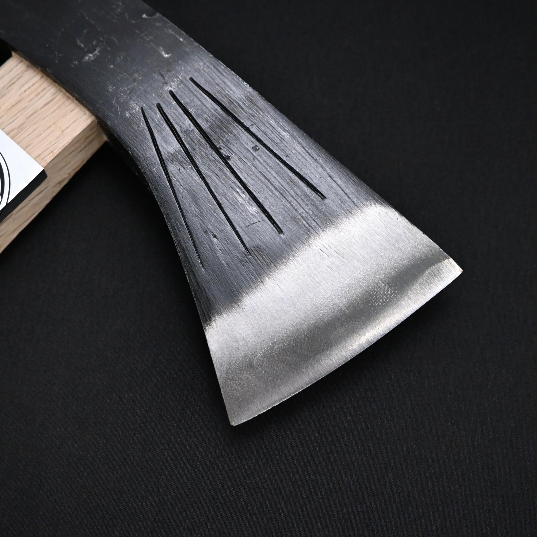 Japanese Carpenter's Ginnan Type Axe by Tadachika with Blue steel Axe 500g 土佐刃物 忠親作 銀杏型手斧 青紙鋼 500g