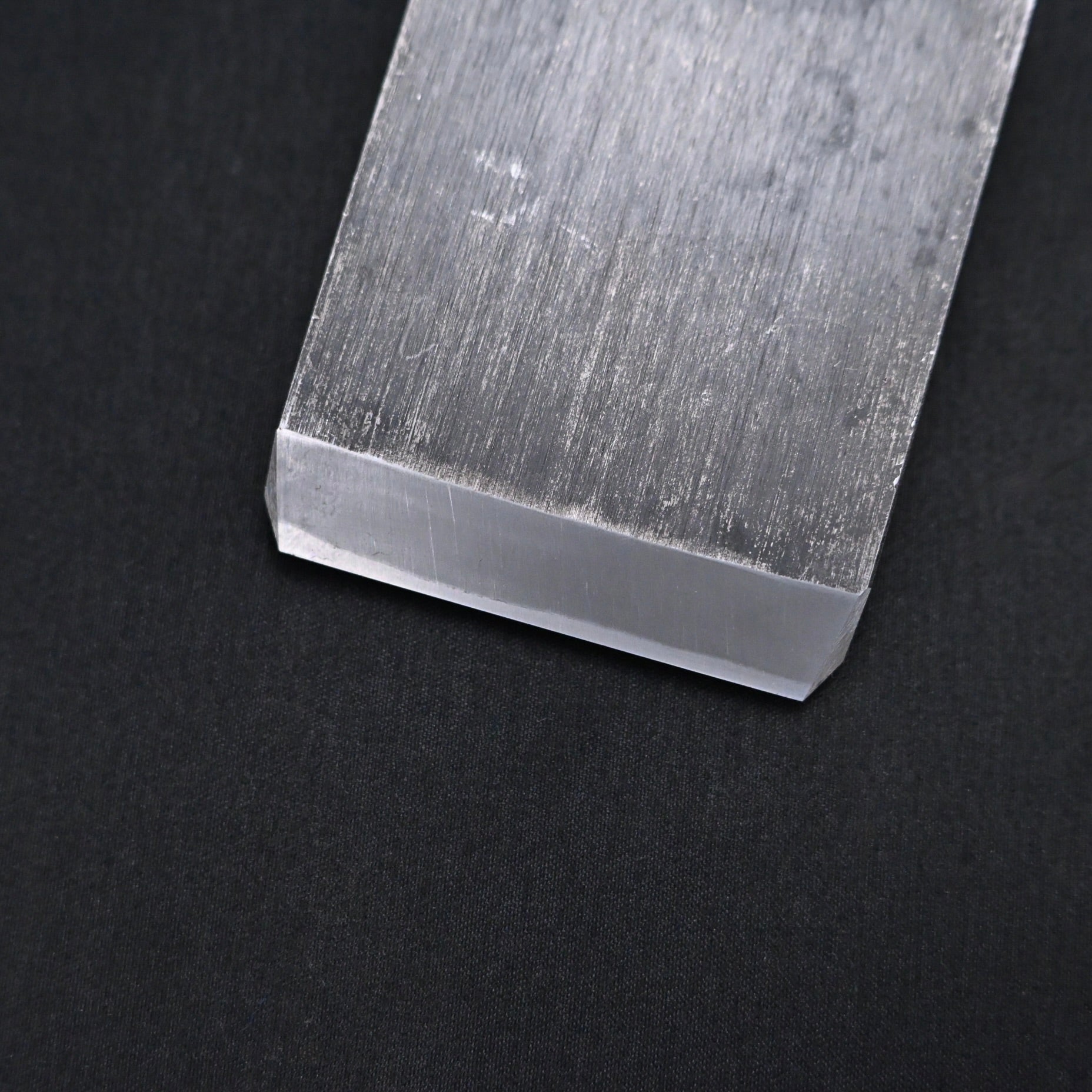 Syunran Tsunesaburo Smoothing Plane (Kanna) 常三郎作 春蘭 仕上げ鉋 赤樫台 48mm