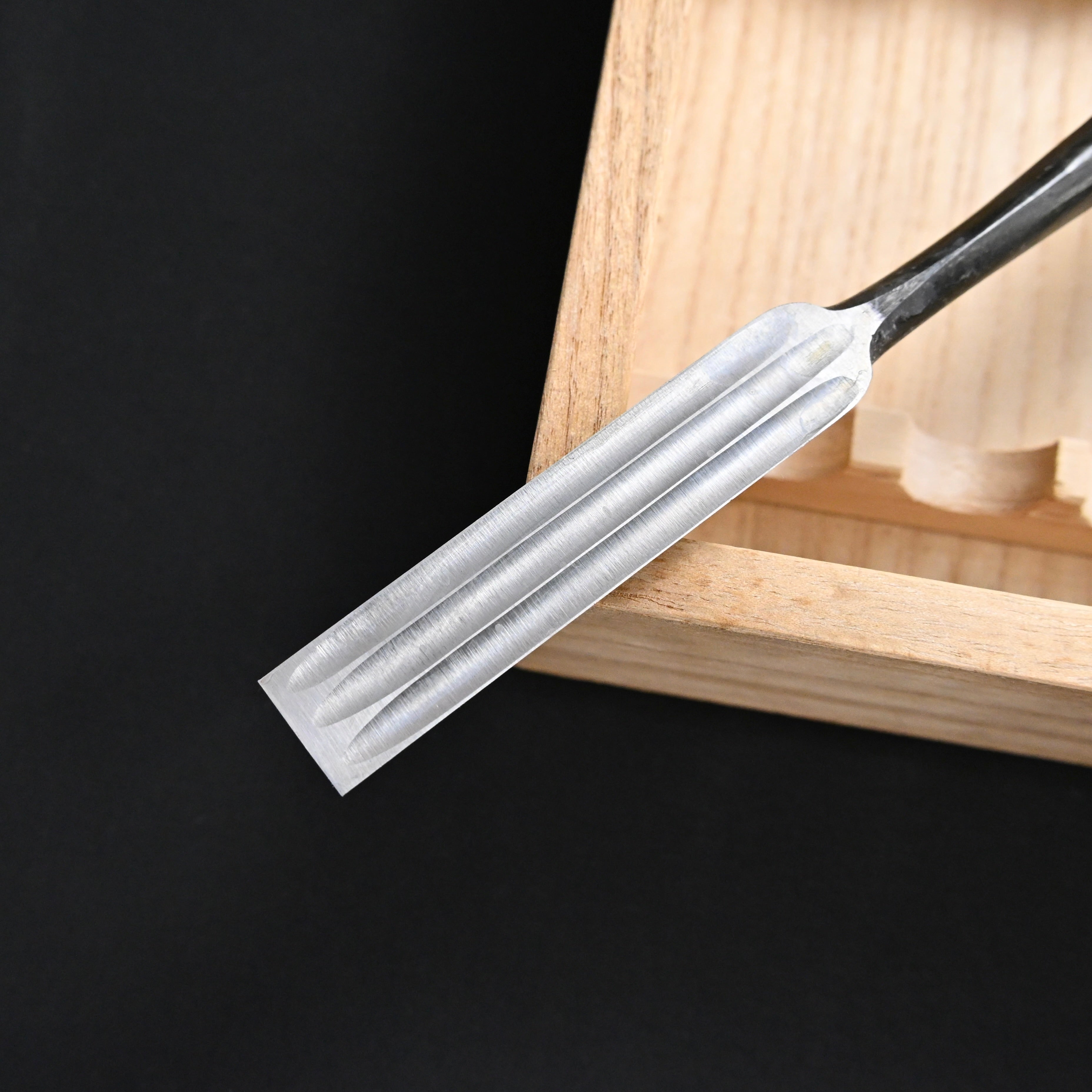 希少品 二代越孝 黒打 四ツ裏 磨仕上 20本組鑿 白紙鋼 Authentic Vintage Koshitaka Second Generation 20pc chisels set