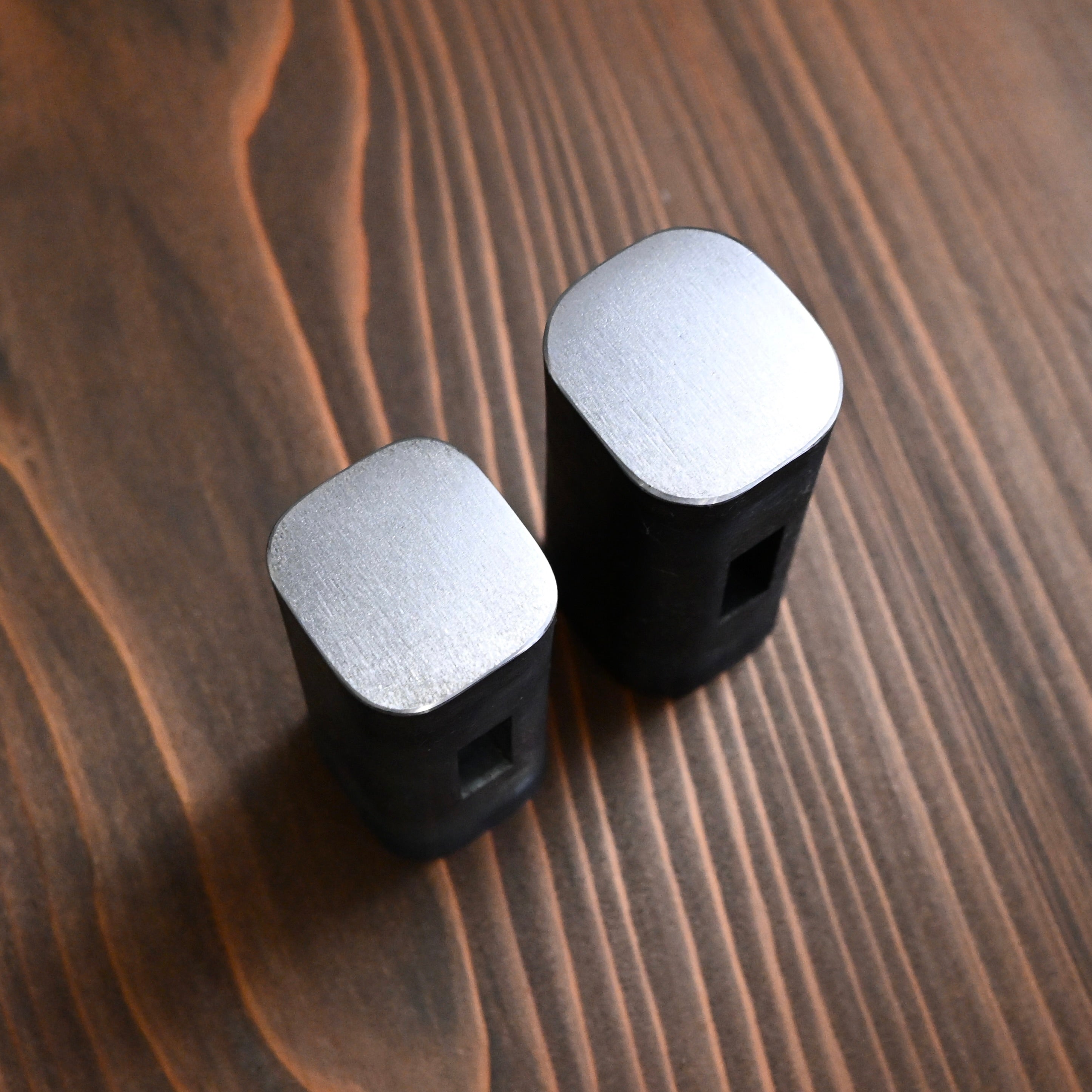 藤六 四角ダルマ玄翁 黒仕上 Touroku Square Daruma Hammers (Genno)