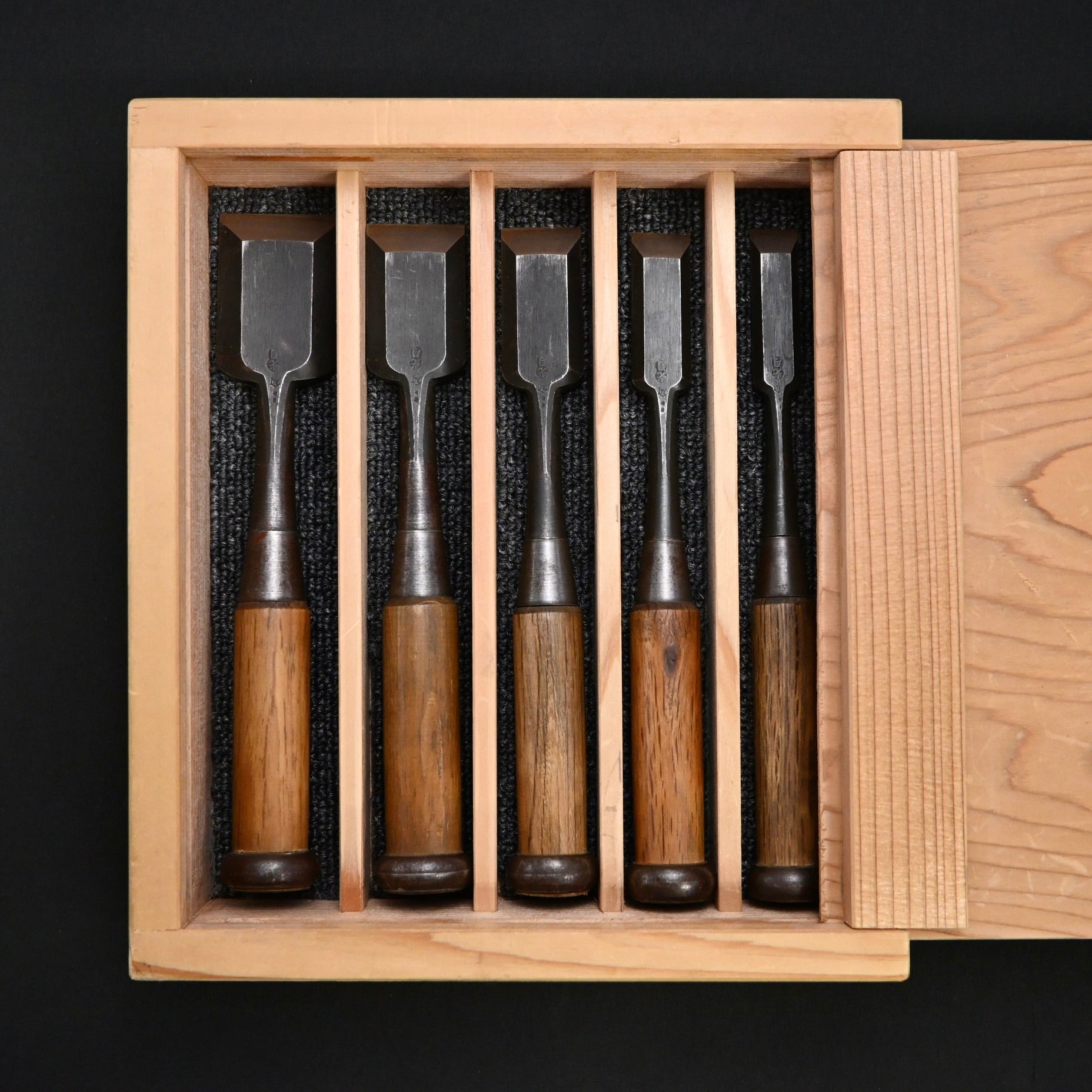 Used Mitsuki Bench chisels set by Yamazaki Nobutsugu 中古品 光月 山崎信次作 追入5本組鑿