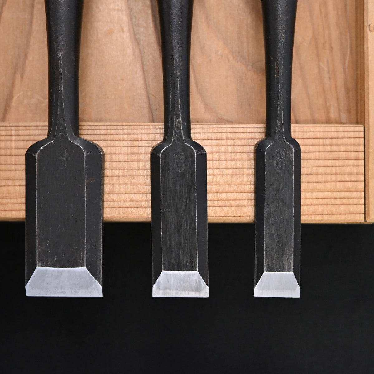 Used Mitsuki Bench chisels set by Yamazaki Nobutsugu 中古品 光月 山崎信次作 追入5本組鑿