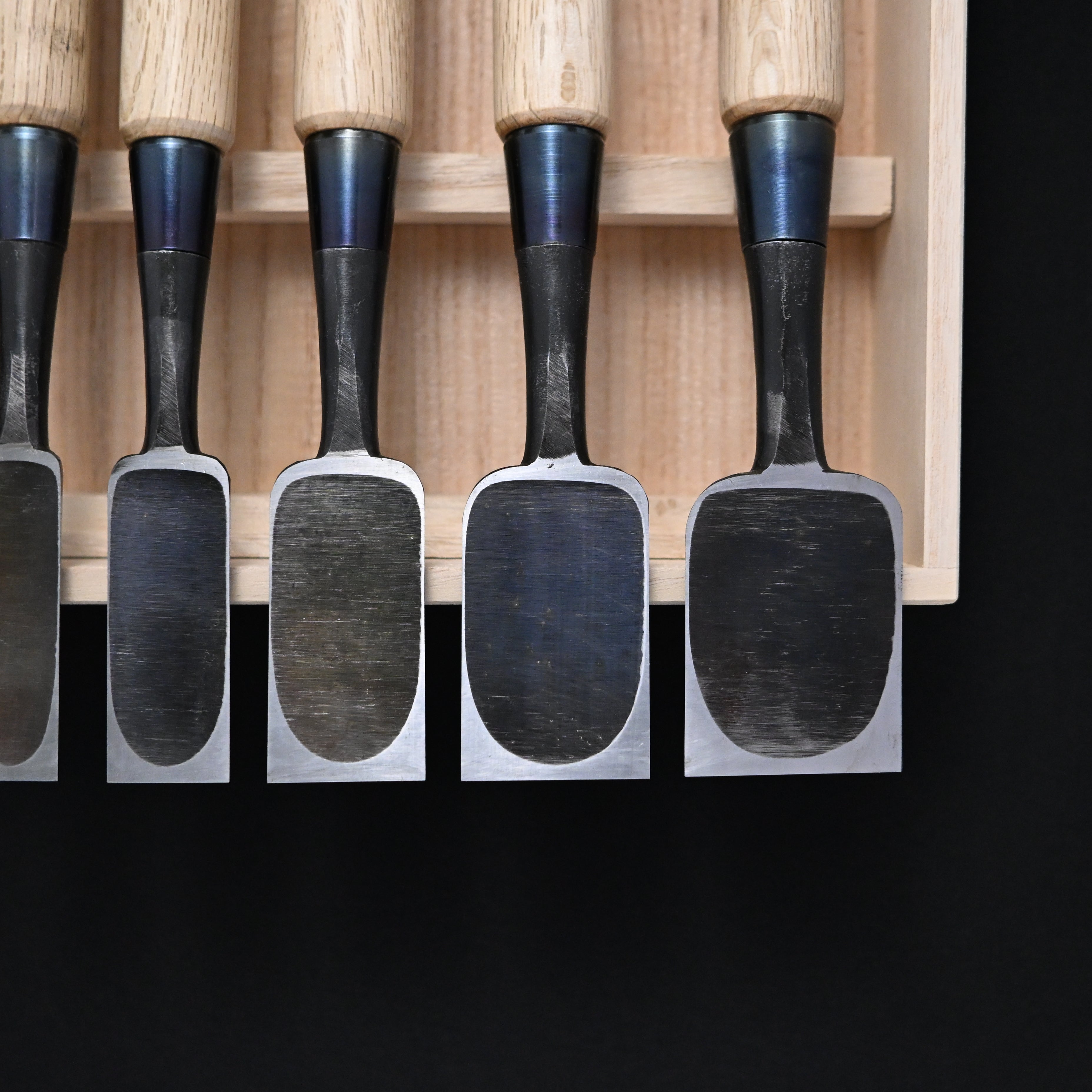 二治弘 鎬 追入組鑿 白樫柄 Nijihiro Dovetail Bench chisels set white Oak Handle by Chuutarou Imai (Fujihiro)