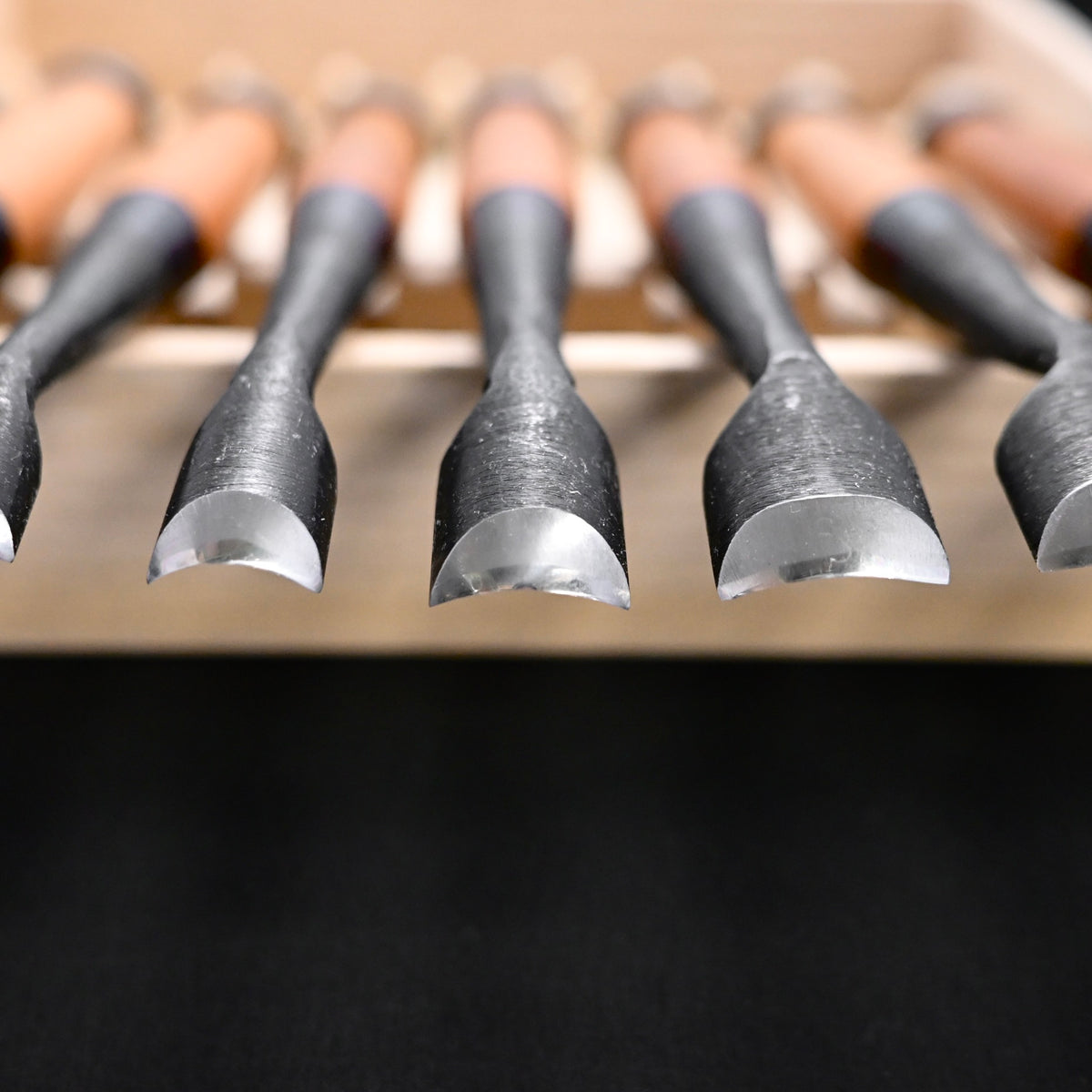 Hashi Spoon chisels set Carving chisels with white steel 橋 清玄作 丸曲組鑿 八本組