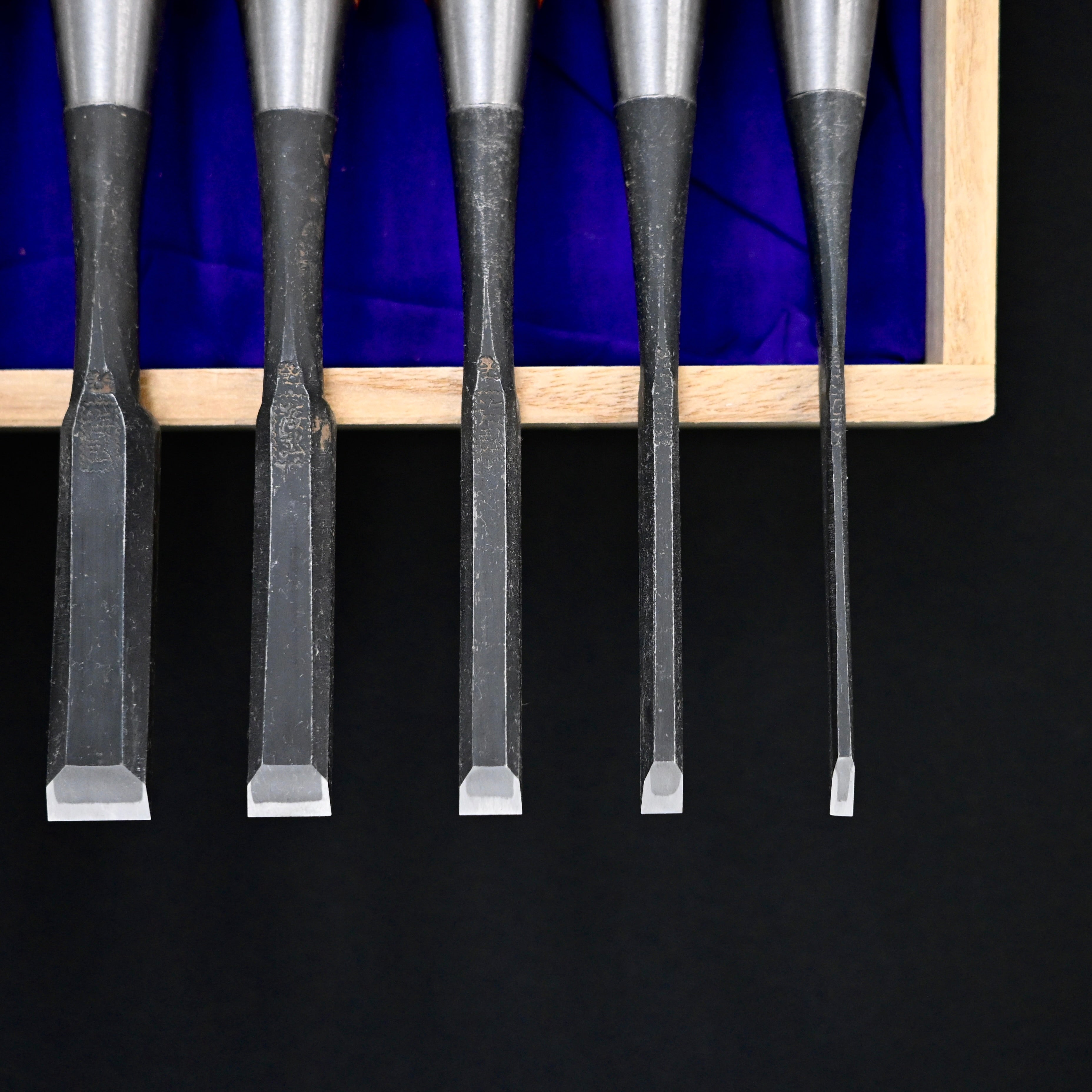 #2 海弘 追入組鑿 赤樫柄 山田賢一作 Umihiro Bench chisels set