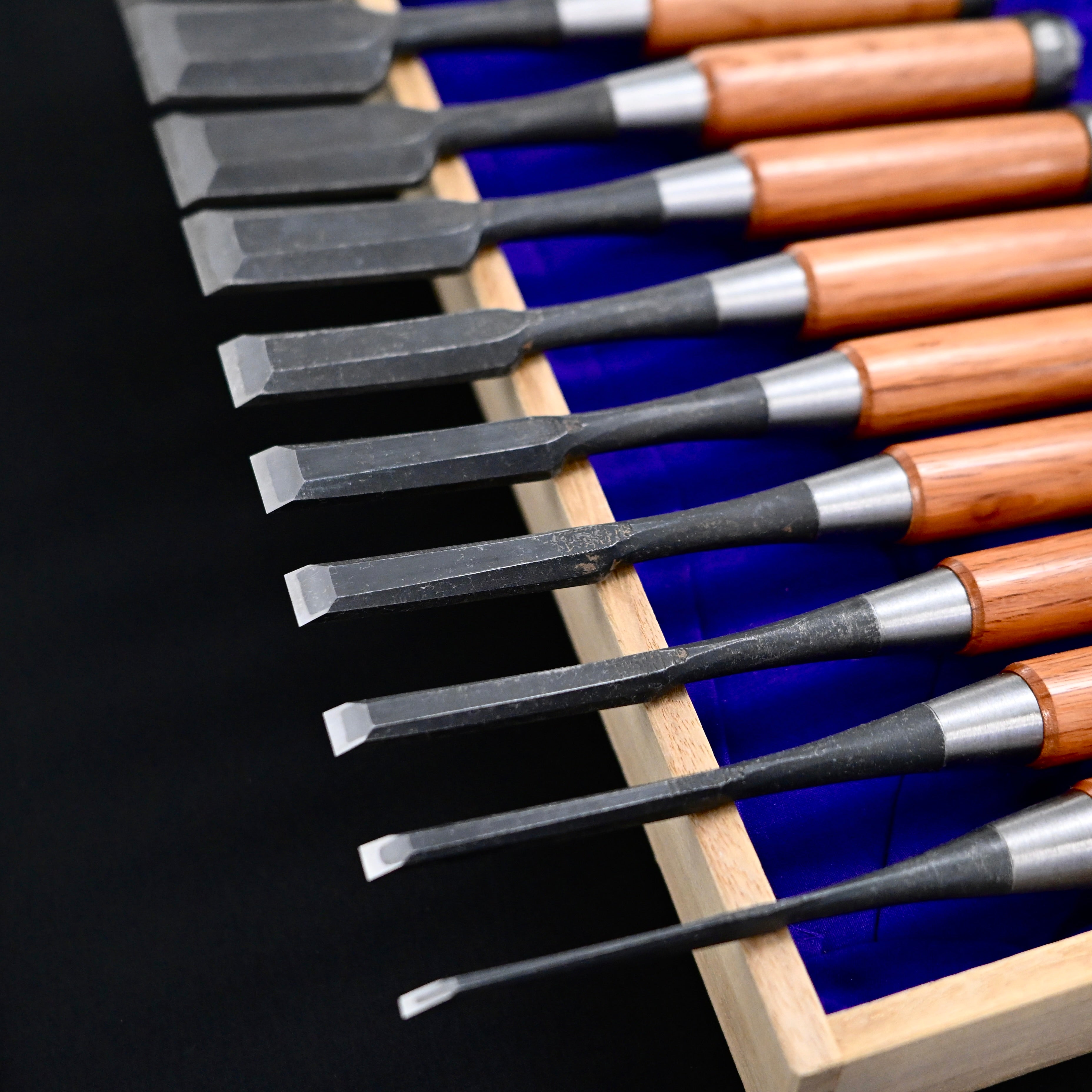 #2 海弘 追入組鑿 赤樫柄 山田賢一作 Umihiro Bench chisels set
