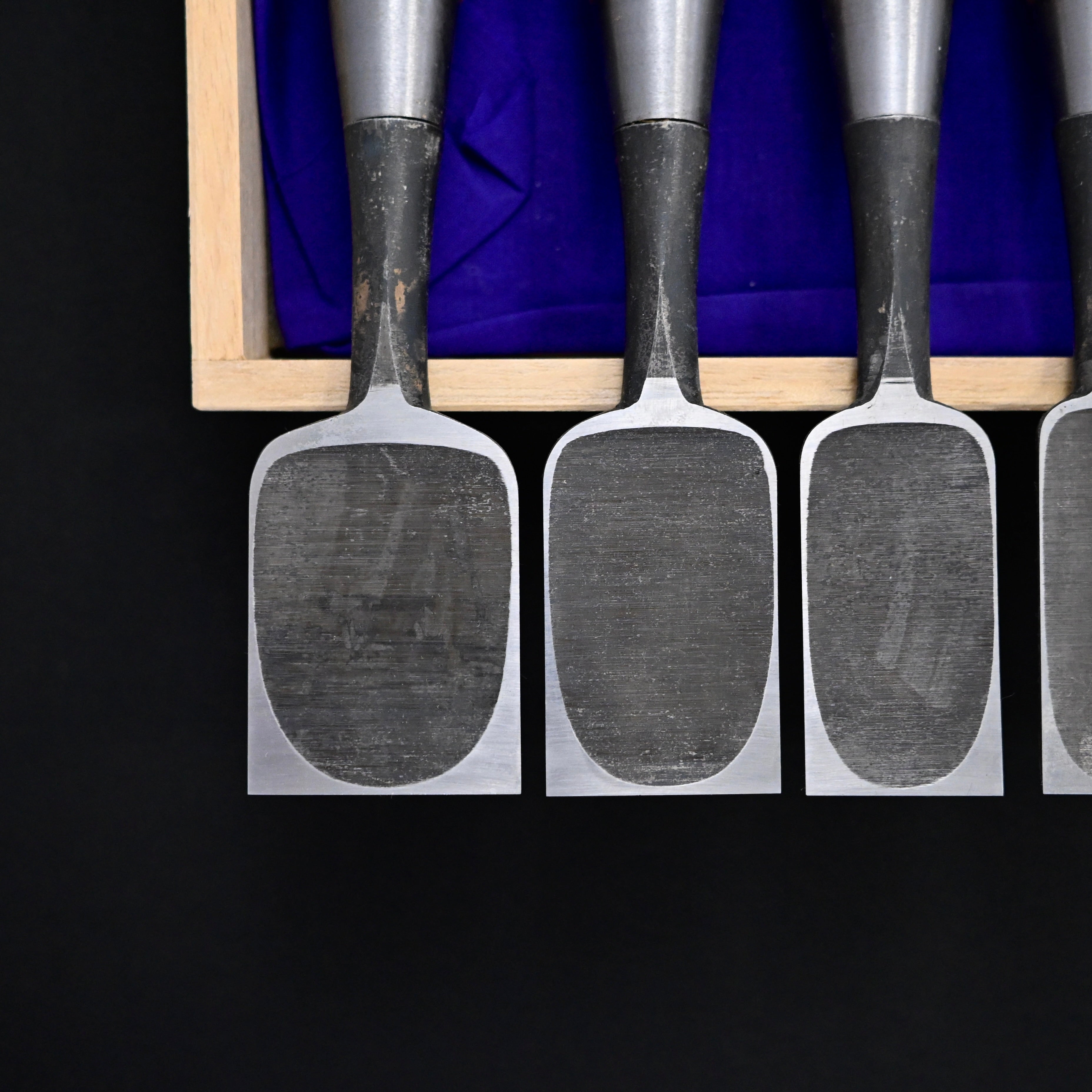 #2 海弘 追入組鑿 赤樫柄 山田賢一作 Umihiro Bench chisels set