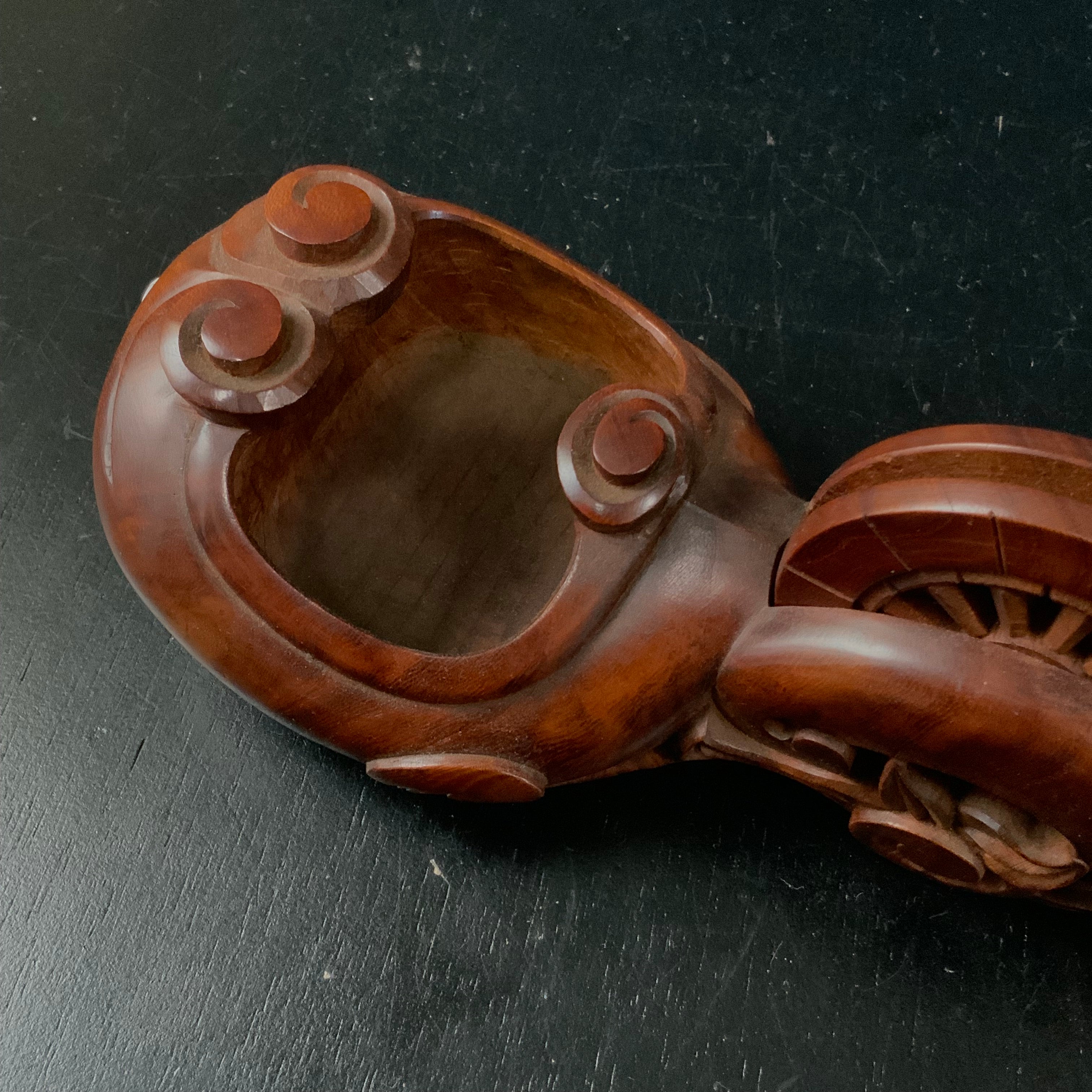 #ST56 Japanese Carpenter Ink Pot Traditional Measuring Tools Sumitsubo by Tsuboaki 坪昭作 墨壺 新若葉坪 神代仕上欅 210mm