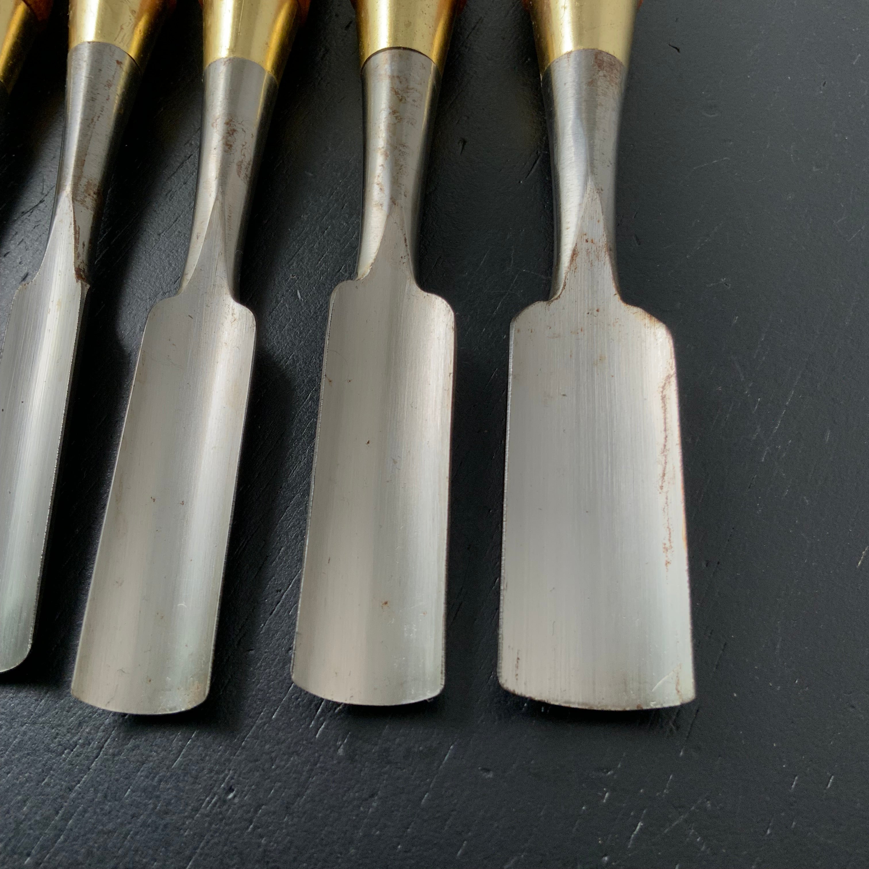 Toshikuni Uchimaru chisels set with white steel 利國 内丸組鑿 5本組