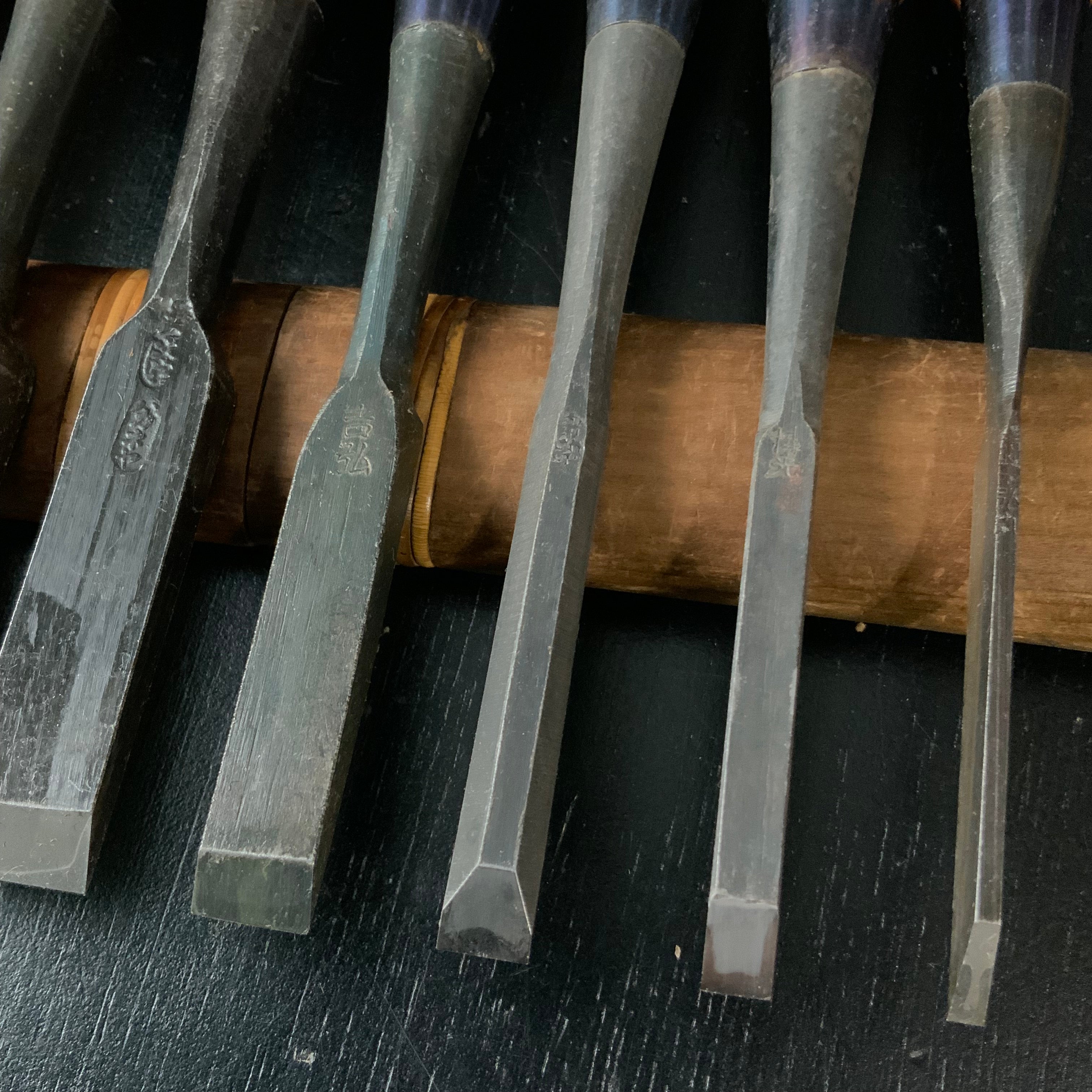 #M183 Mixed set for beginner Bench chisels set by unknown smith バラ鑿合わせ 初心者におすすめ 追入組鑿作者不明