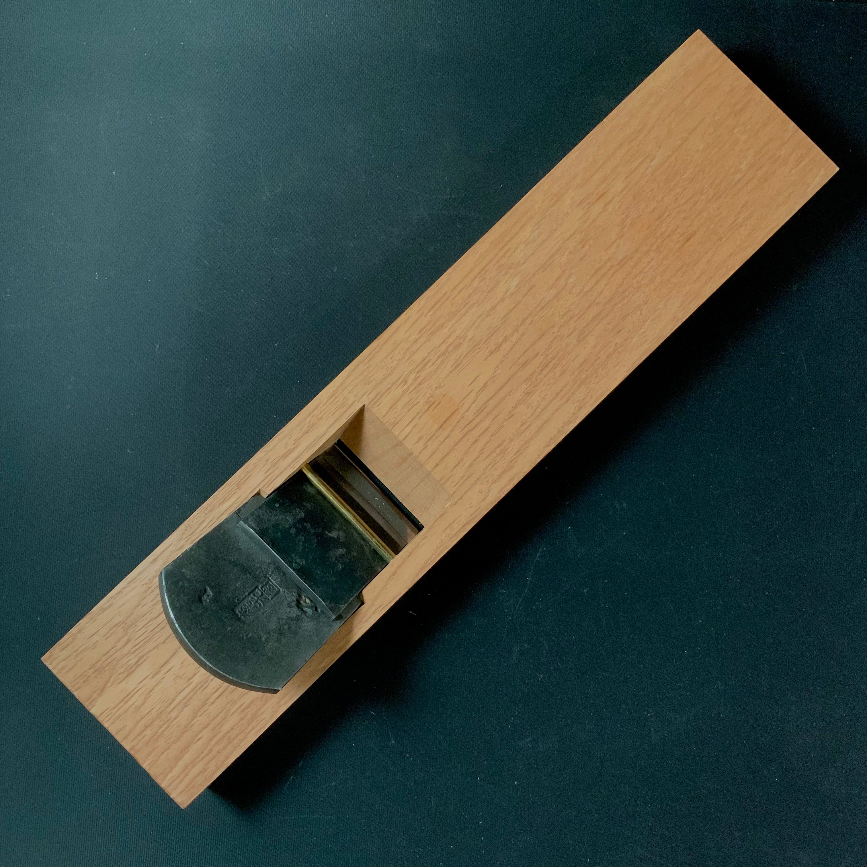 Ready to use!! Honmei Mitsukuni Smoothing Plane (Kanna) 初心者におすすめ 直ぐ使い 本銘光圀 石橋藤七作 仕上げ鉋 65mm