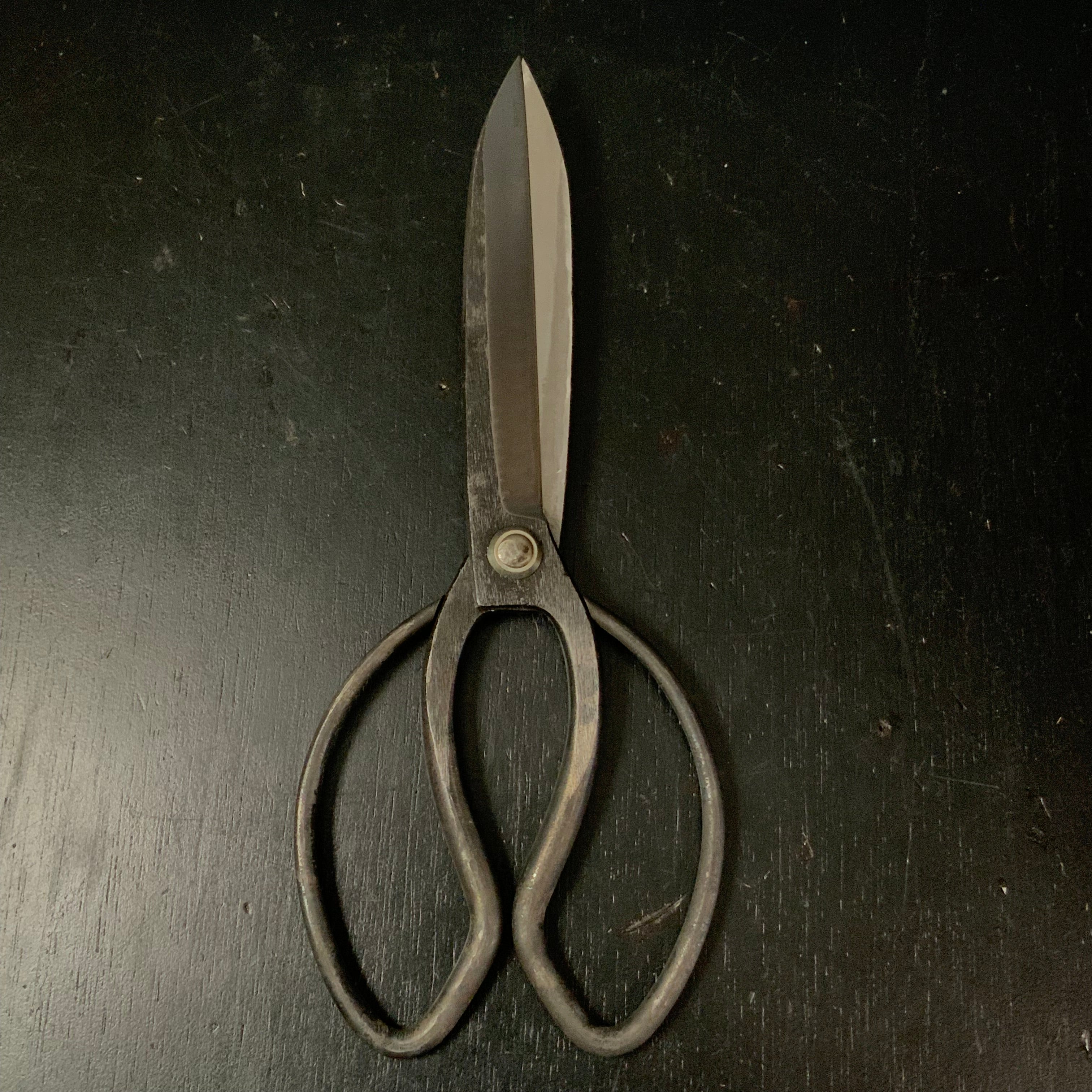 Old stock Hand made Okubo Long Shears 掘出し物 大久保鋏 刃長 手作り 205mm