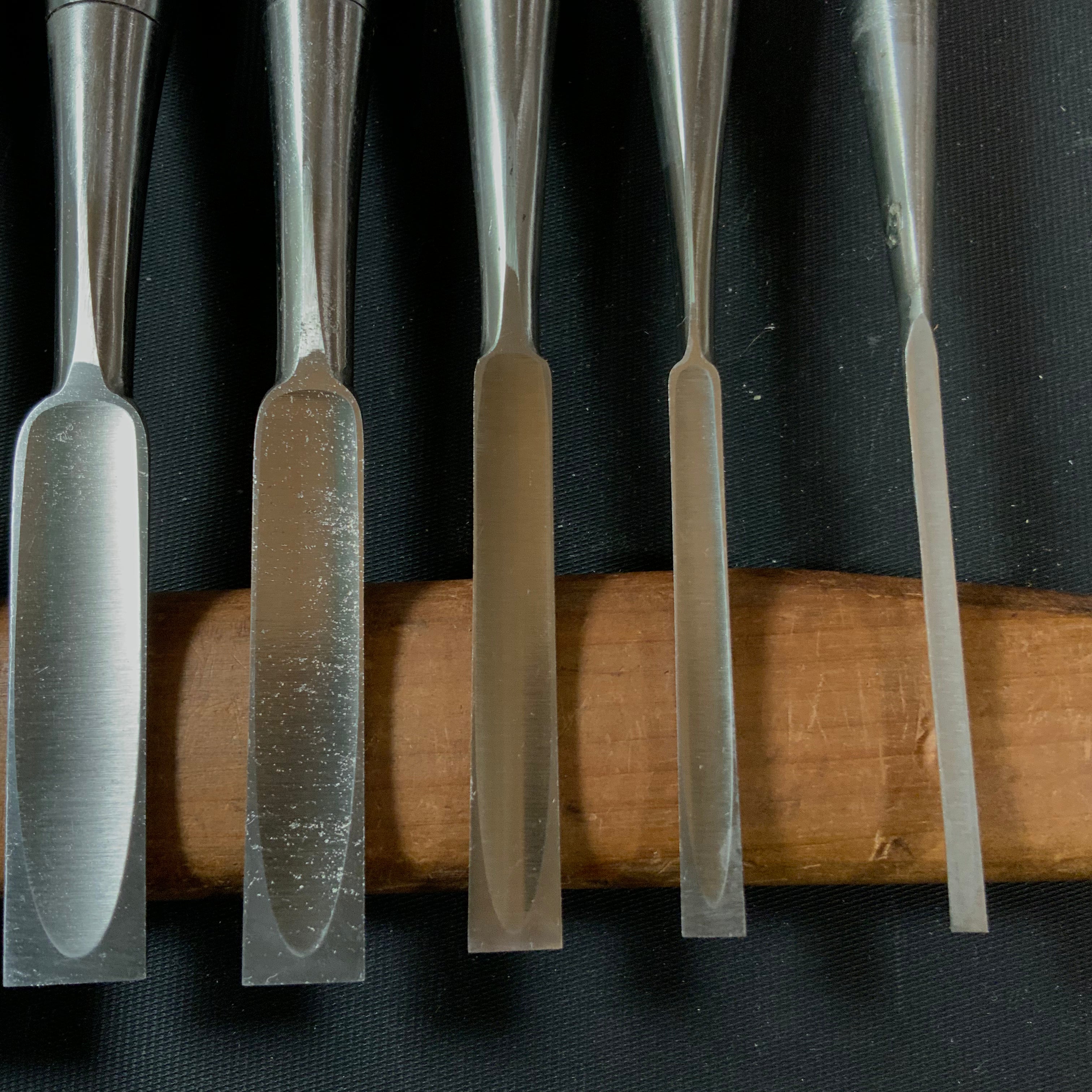 #M145 Mixed set High-Speed Steel Bench chisels set バラ鑿合わせ ハイス追入組鑿