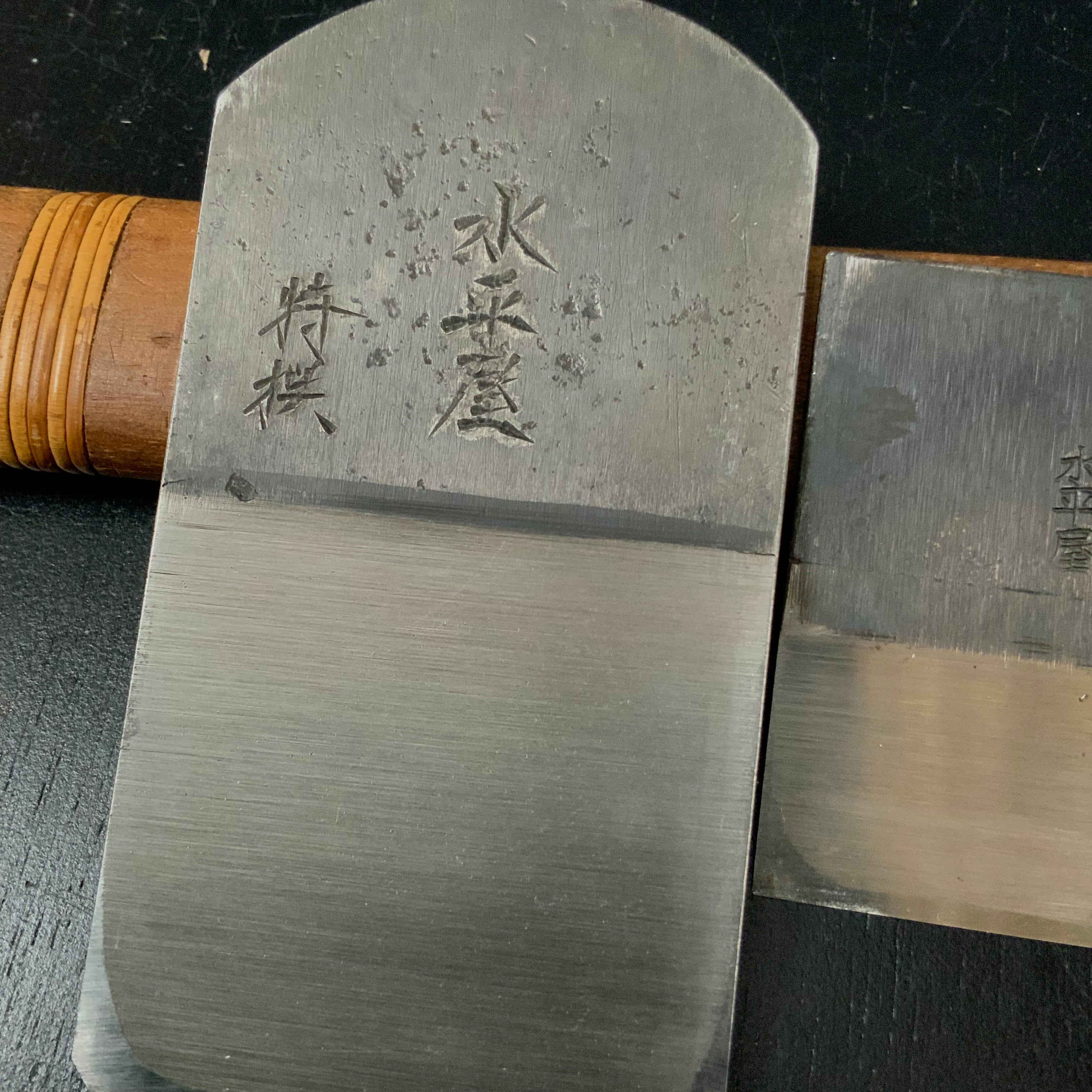 Old stock Suiheiya Smoothing Plane (問屋銘・水平屋) 仕上鉋 60mm