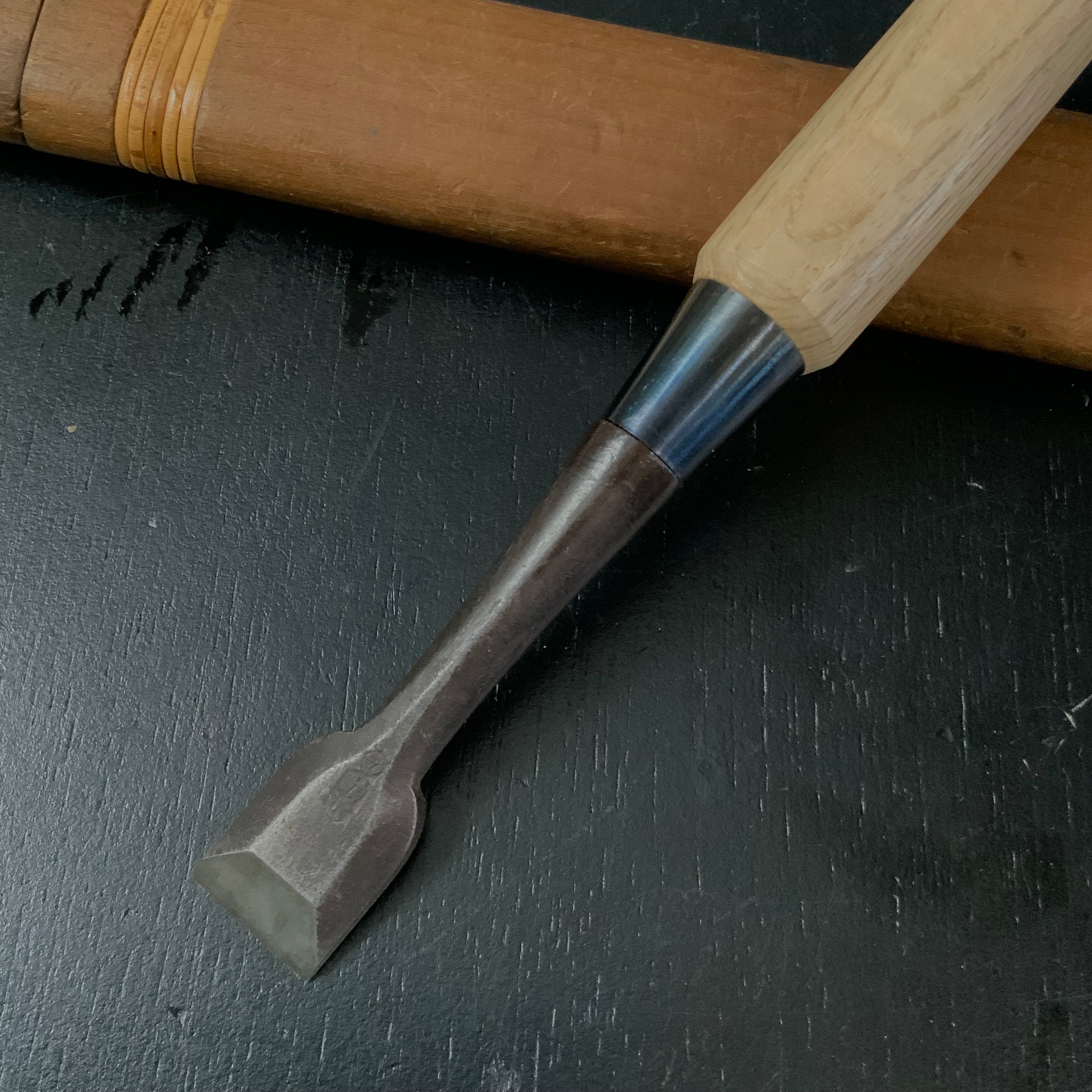 Used Sukechika Bench chisels by Tokyo smith 掘出し物 助近 藤倉萬之助作 追入鑿 18mm