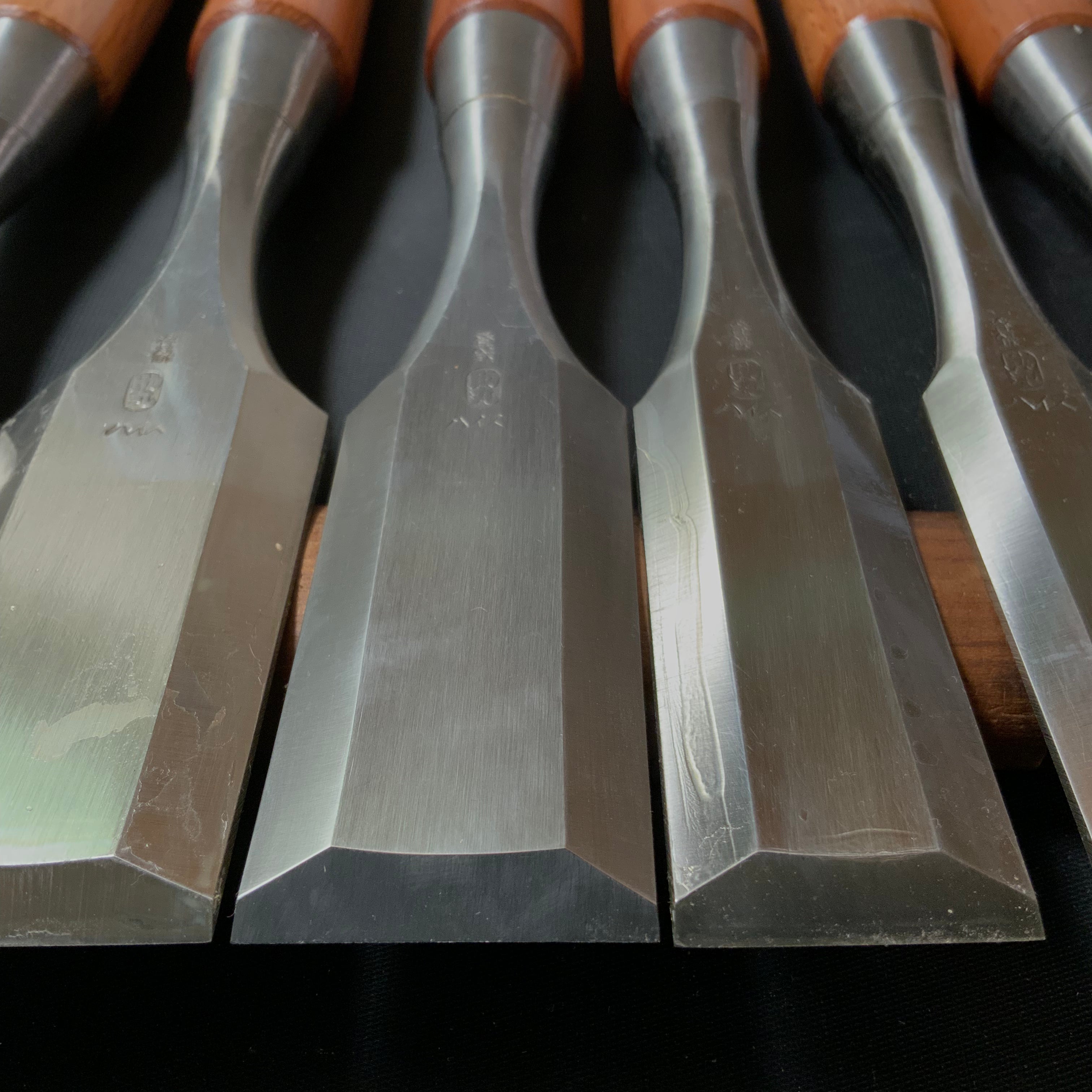 #1 Sukemaru 4th High-Speed Steel Shorter Timber Chisels set by Usui Yoshio 四代助丸 碓氷淑郎 中叩き鑿 6本組 Chu-Tatakinomi