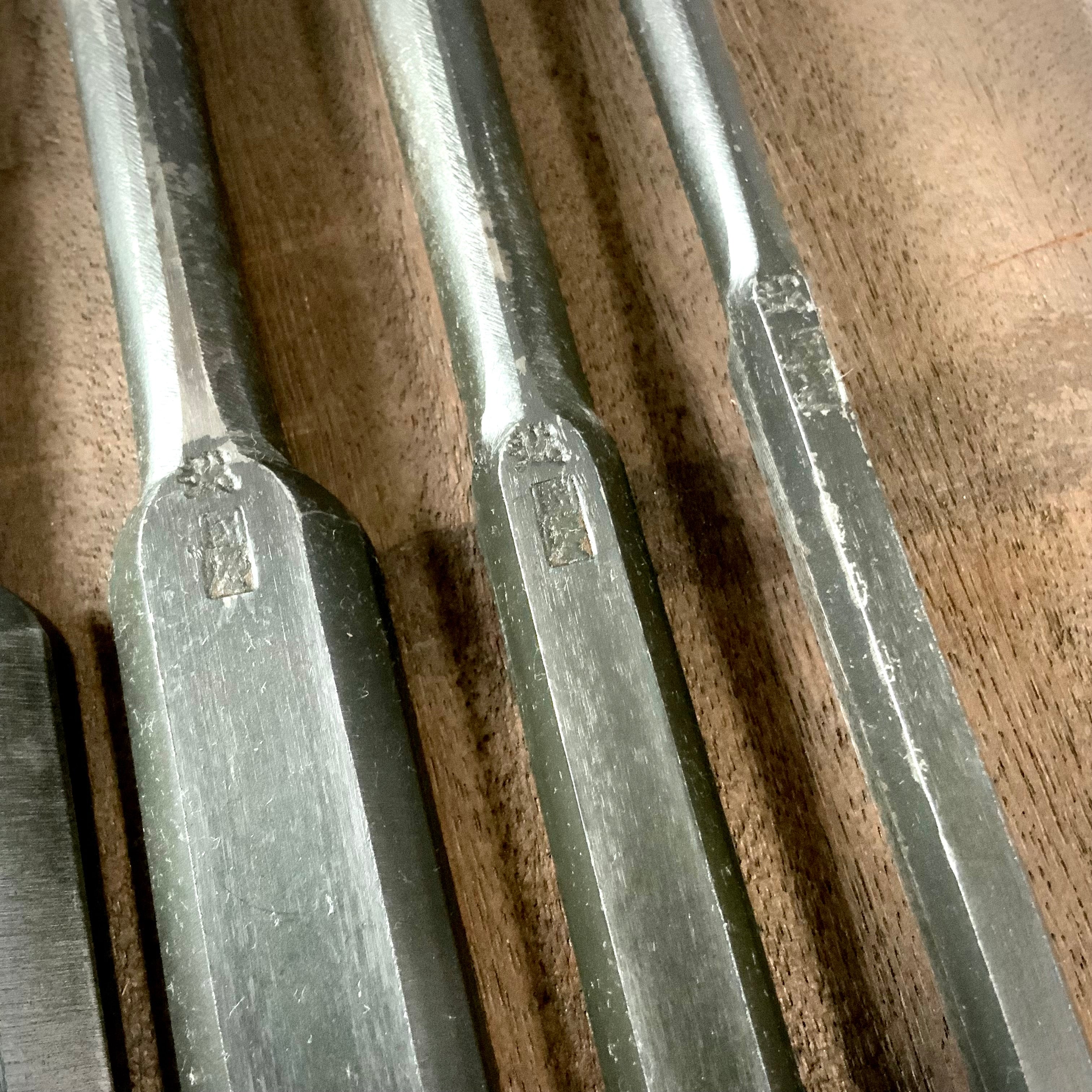 Kunikei Old stock #3 Slick Chisels by Ikeda Yoshiro (Ootsuki-nomi, Hontsuki-Nomi) 掘出し物 池田慶郎氏 三代目国慶作 本突き鑿
