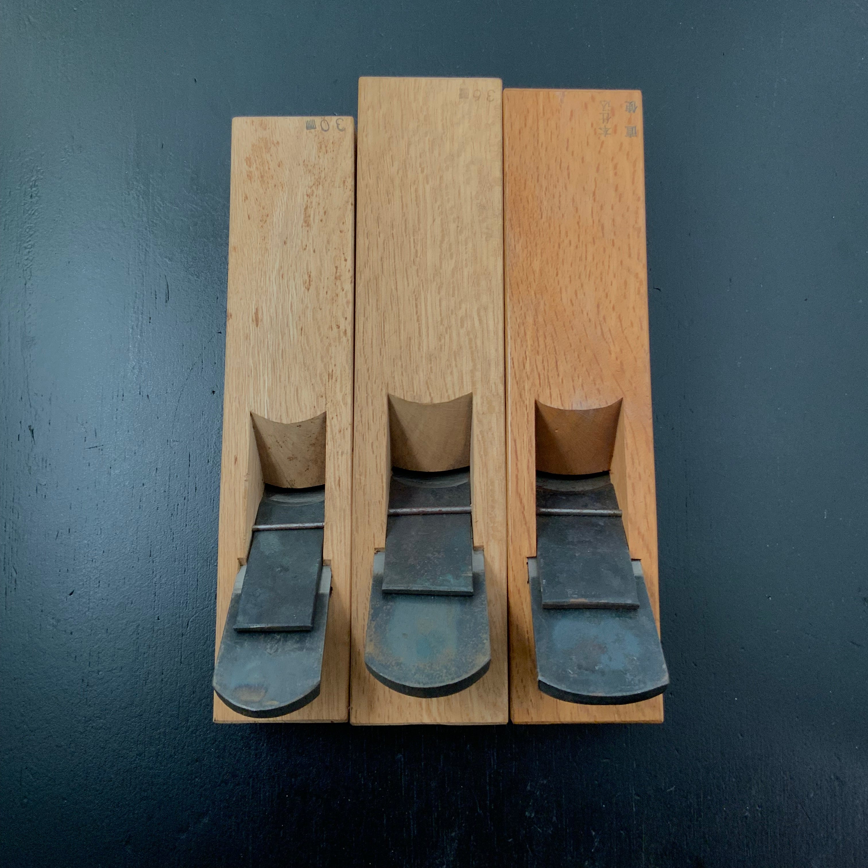 ♯2 Old stock Yoshihiro and Sukenari Small Rounding Plane (Uchimaru Kanna) 掘出し物 義弘&助成 内丸鉋