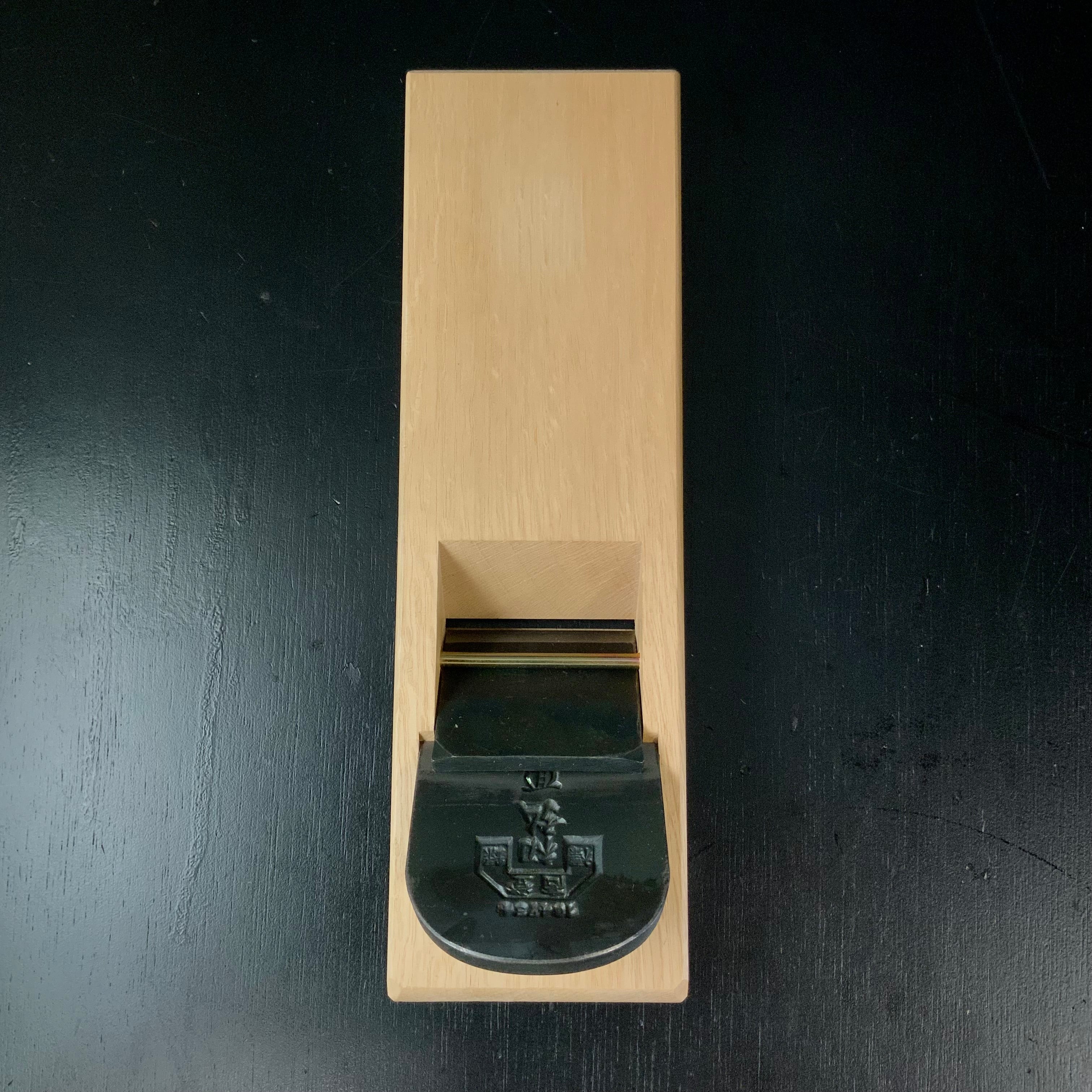 Old stock Hatsuhiro Smoothing Plane (Kanna) / 掘出し物 初弘 仕上鉋 70mm