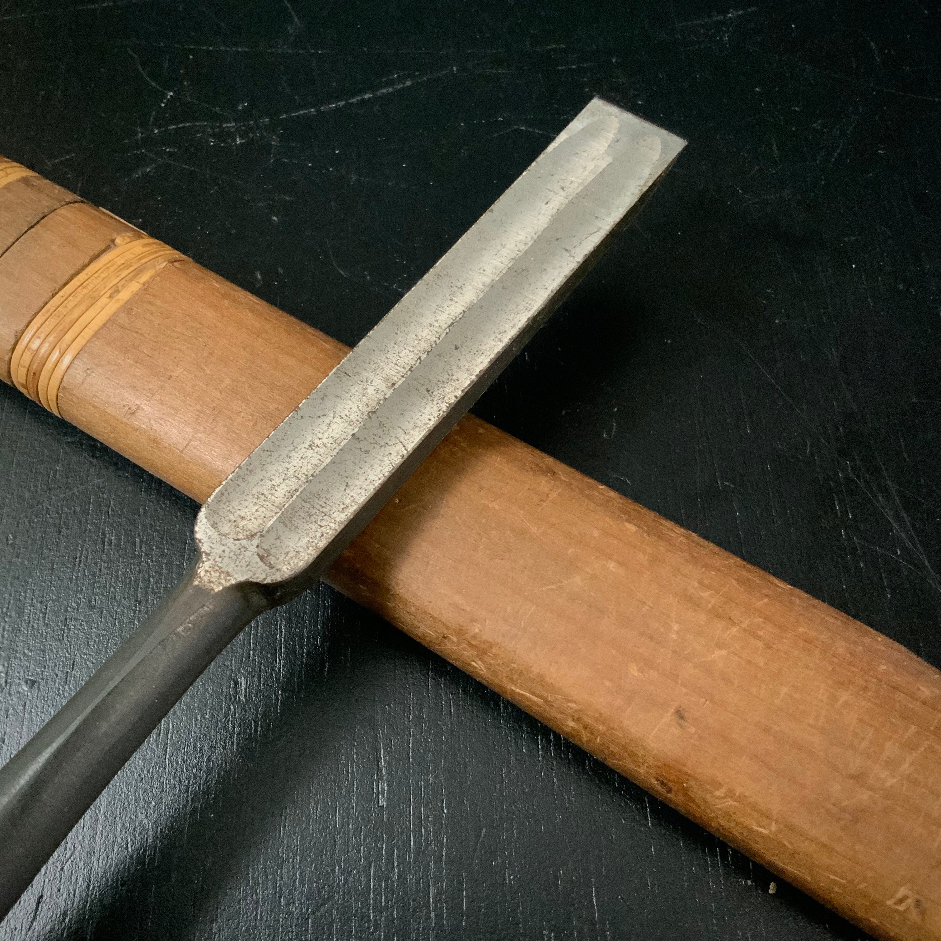 Old stock Muramasa Paring chisels (Usunomi) 18mm 掘出し物 村正 薄鑿 二つ裏