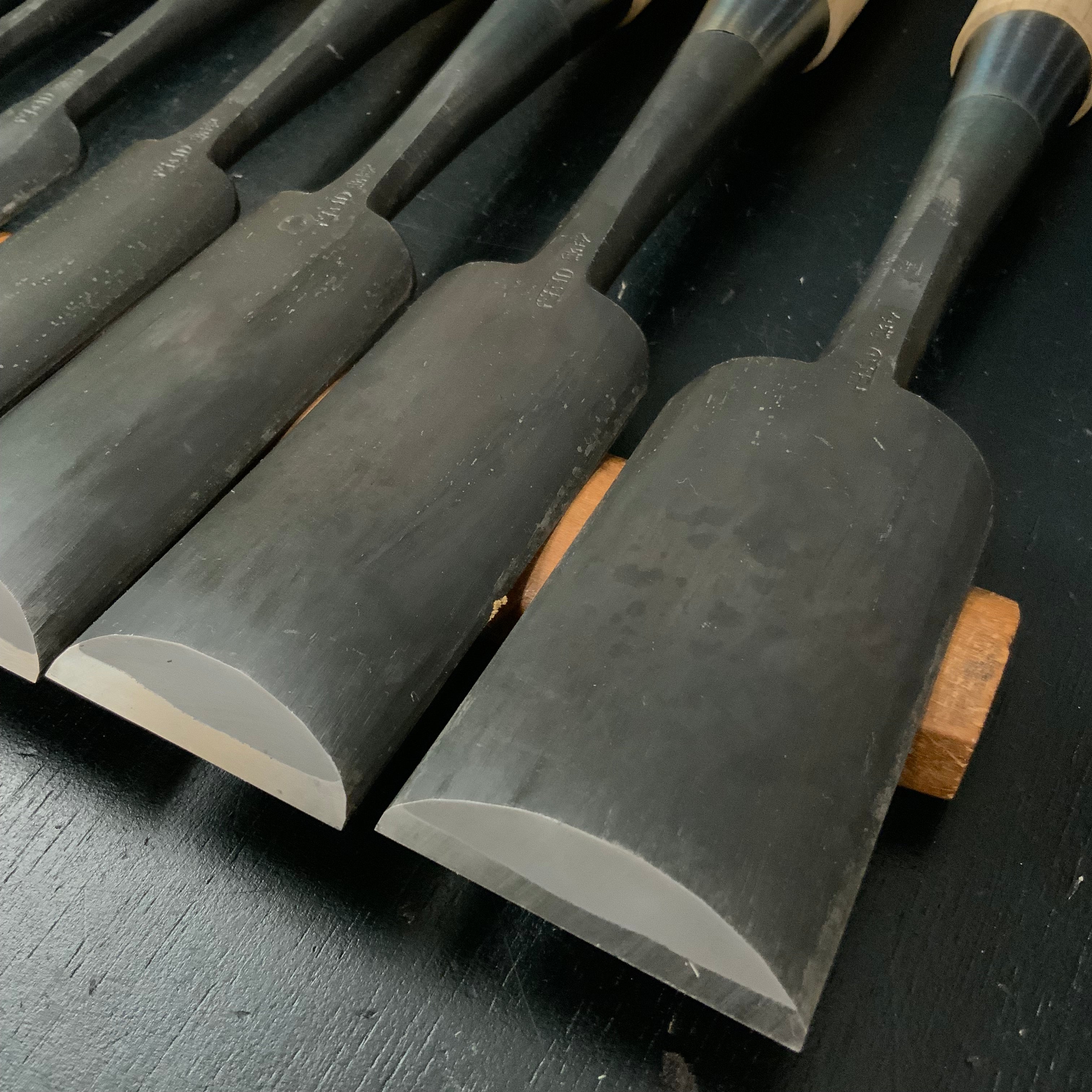 Fujihiro Komaru Type Paring chisels set by Chuutarou Imai 今井忠太郎作 二治弘 甲丸 薄組鑿 Usunomi #4