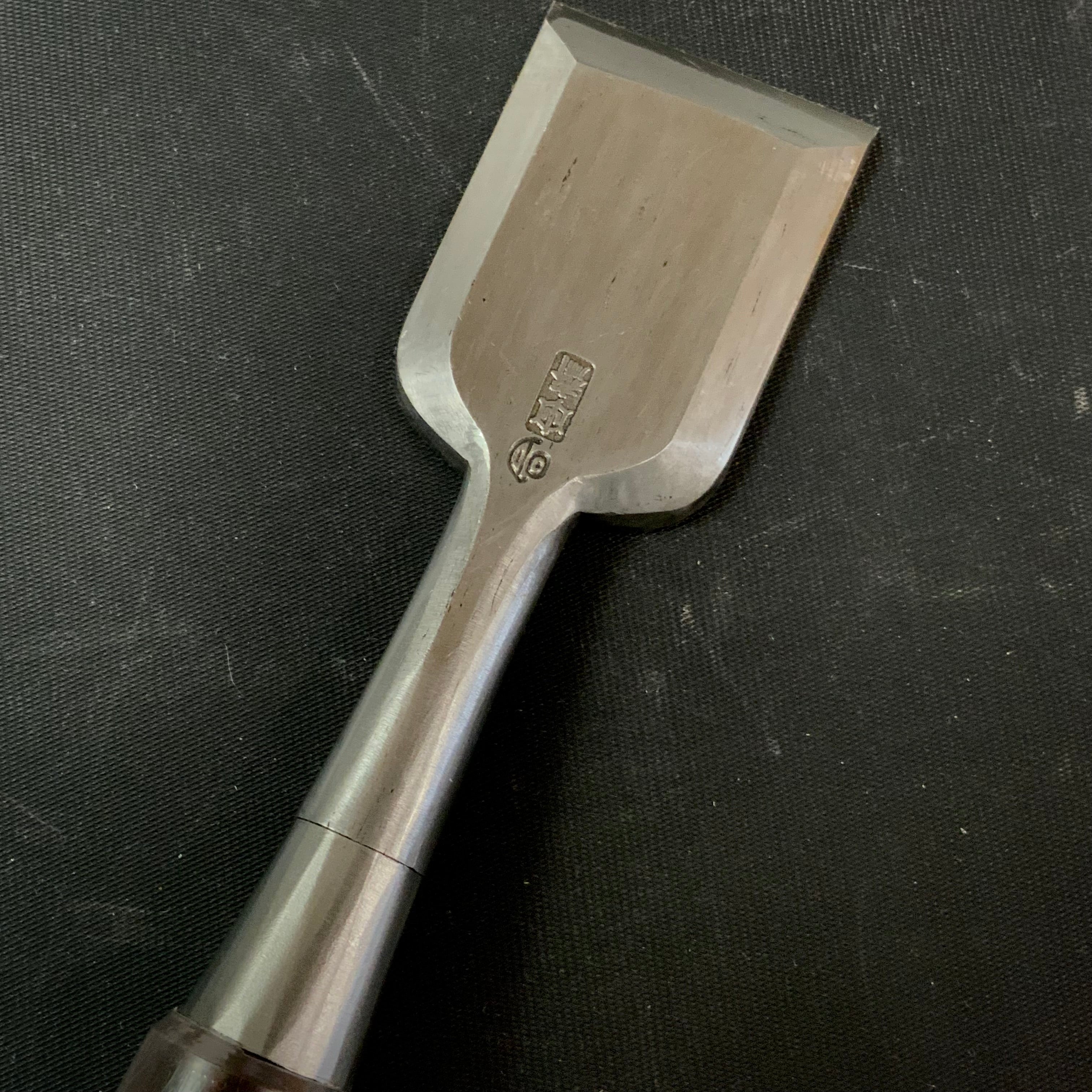 Tasai Special Bench chisels with Traditional Japanese iron 田斎作 磨き仕上げ 和鉄造り追入鑿 42mm