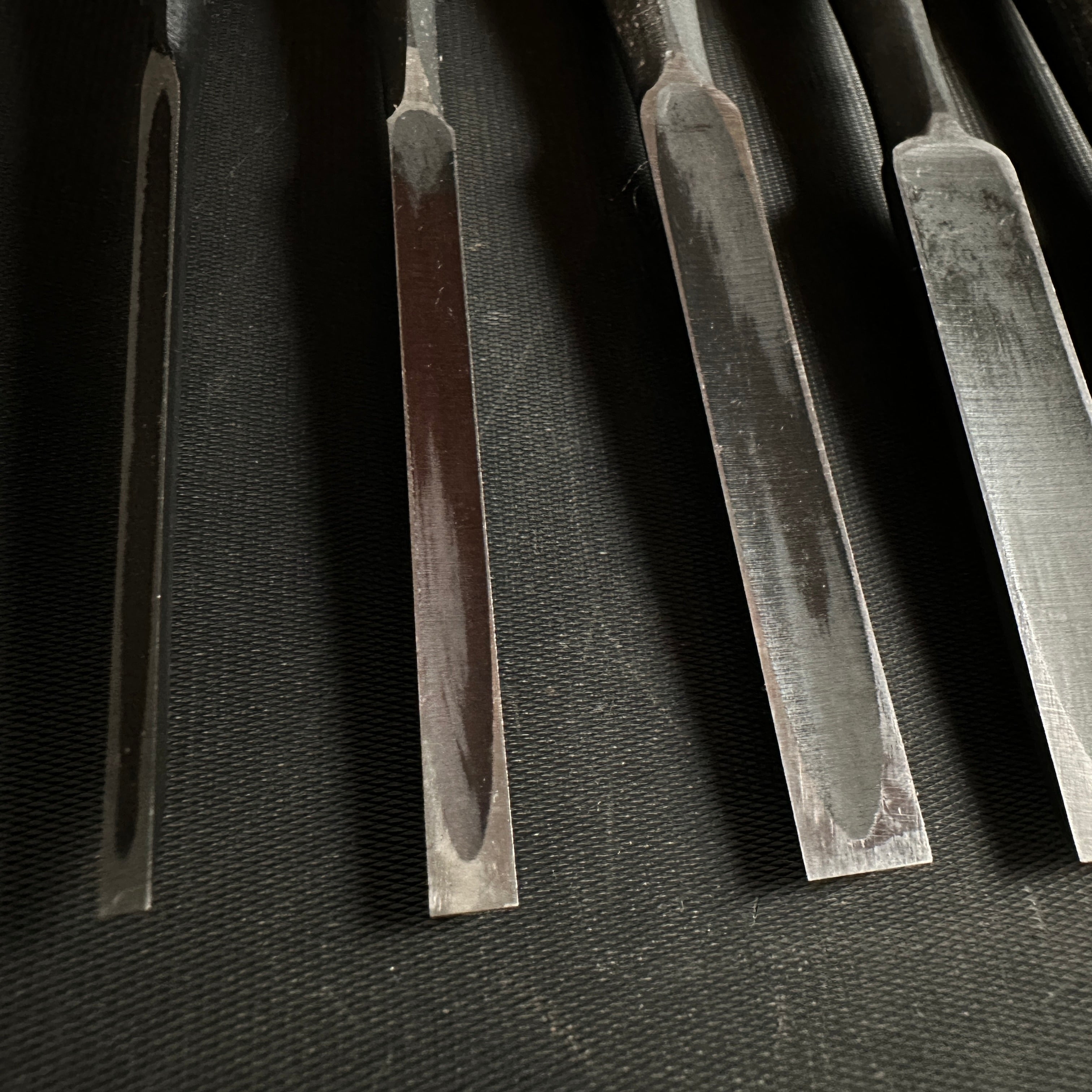 #M142 Mixed set for beginner Bench chisels set by unknown smith バラ鑿合わせ 初心者におすすめ 追入組鑿作者不明