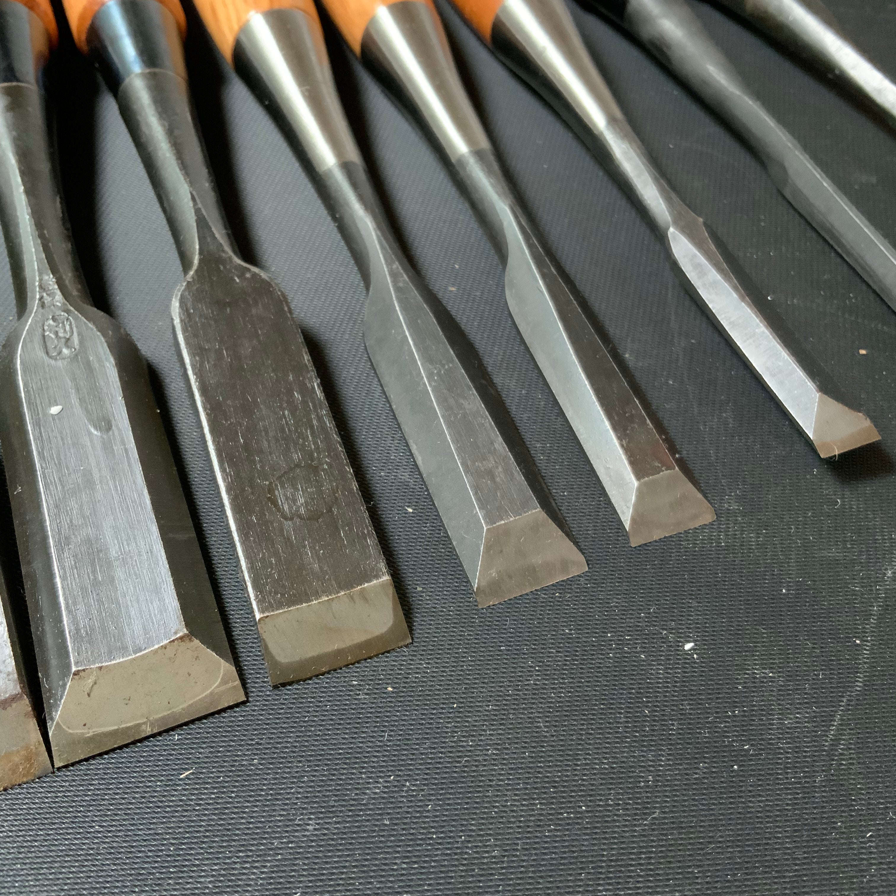 #M139 Mixed set for beginner Bench chisels set by unknown smith バラ鑿合わせ 初心者におすすめ 追入組鑿