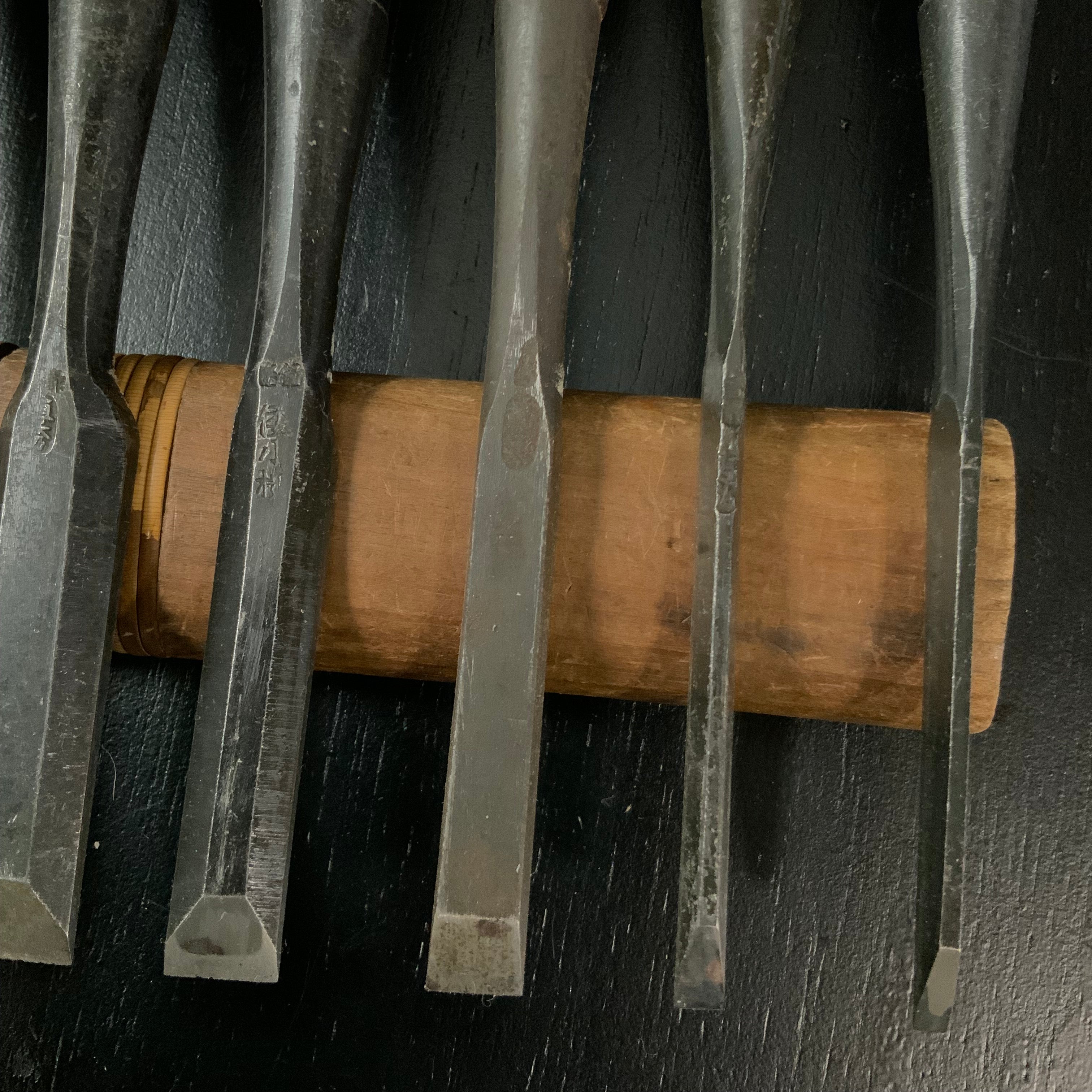 #M173 Mixed Bench chisels set by unknown バラ鑿合わせ 追入れ組鑿 10本組 作者不明