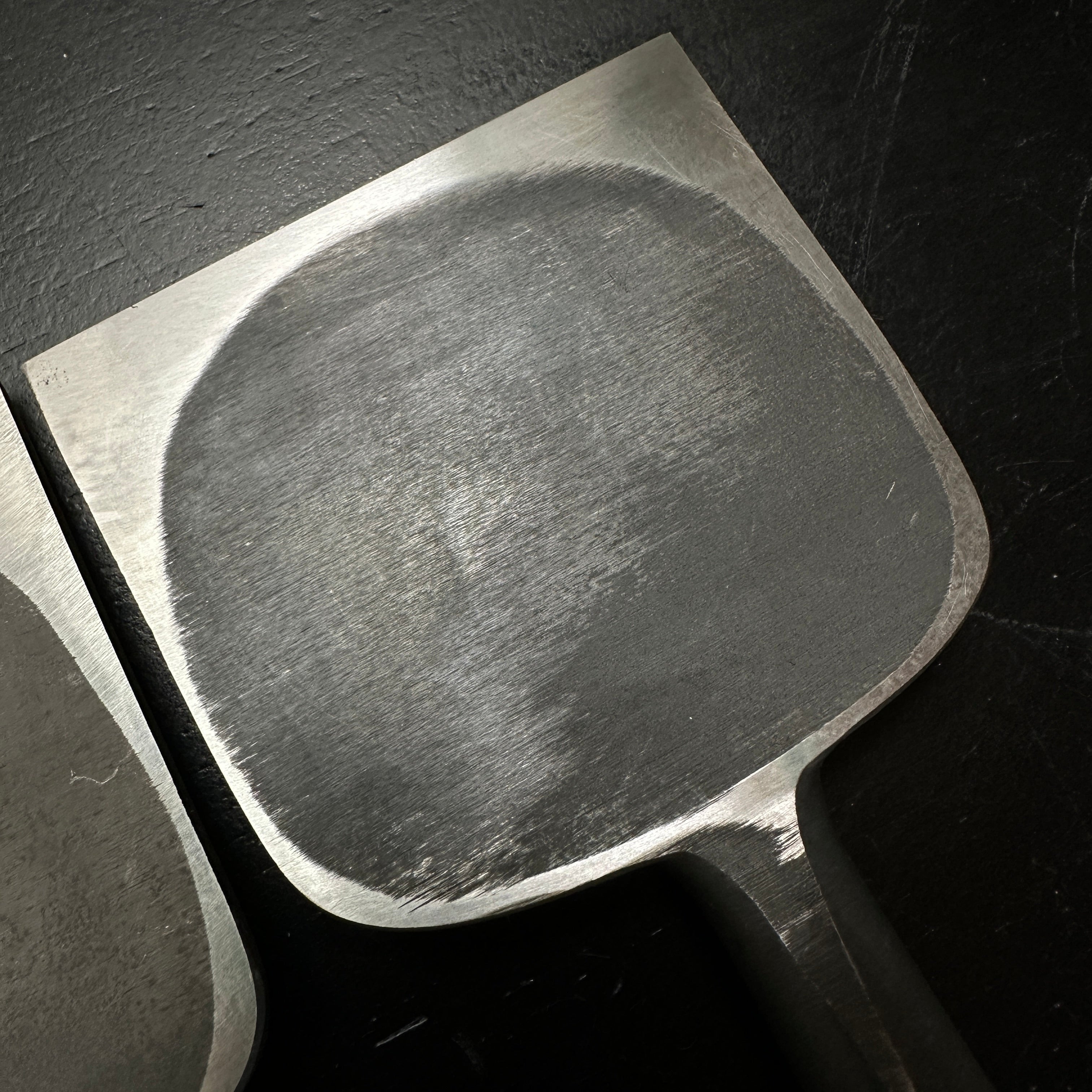 Sukemasa Extra width Bench chisels Black Finish 助正作 黒打 幅広追入鑿 Oirenomi