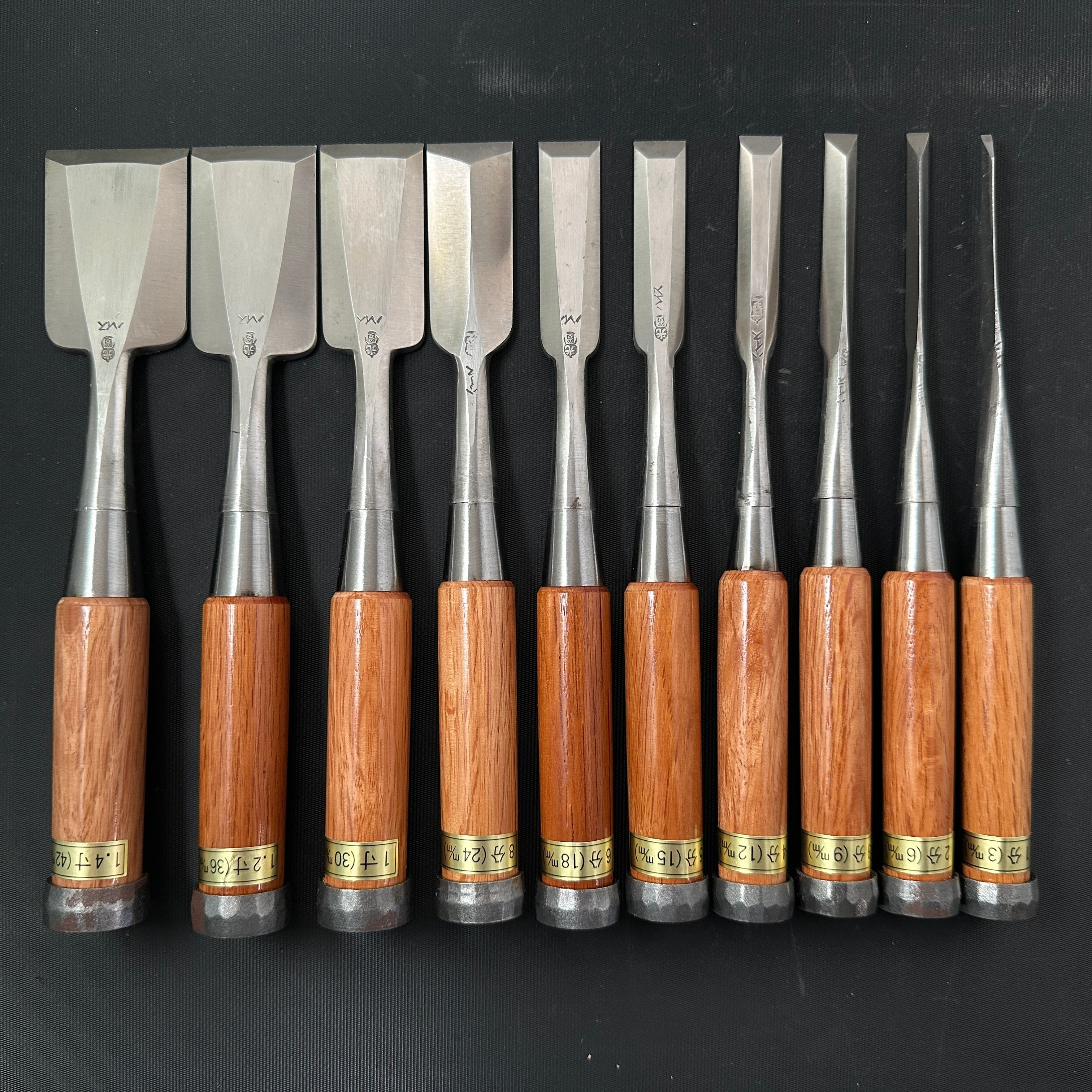 Old stock #4 Sukemaru 4th Wholesaler stamp High-Speed Steel Bench chisels set 掘出し物 四代助丸 問屋銘 ハイス鋼追入組鑿 Oirenomi