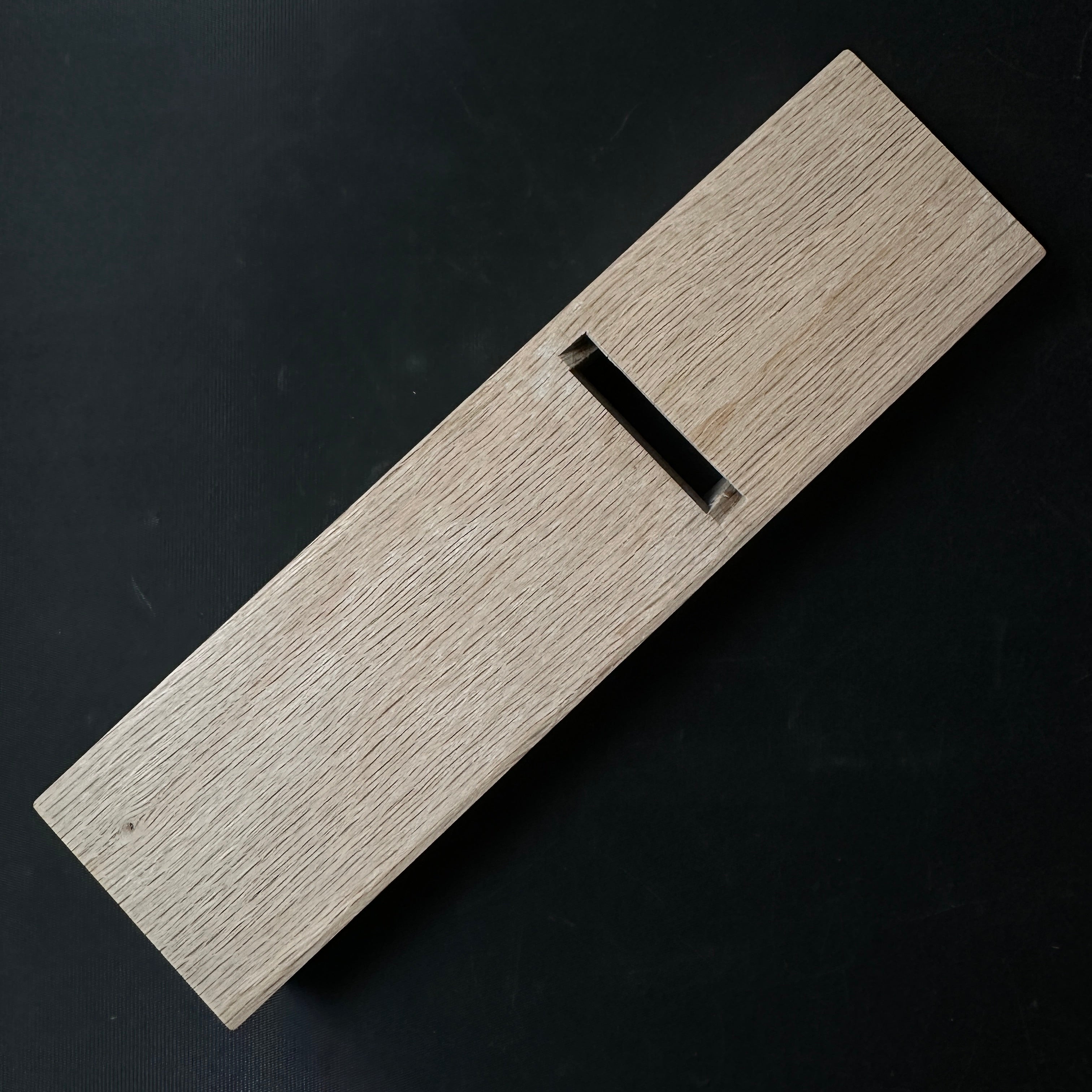 Old stock Yabane Smoothing Plane (Kanna) by Ishido Master 石堂輝秀作 矢羽根鉋 仕上げ鉋 50mm