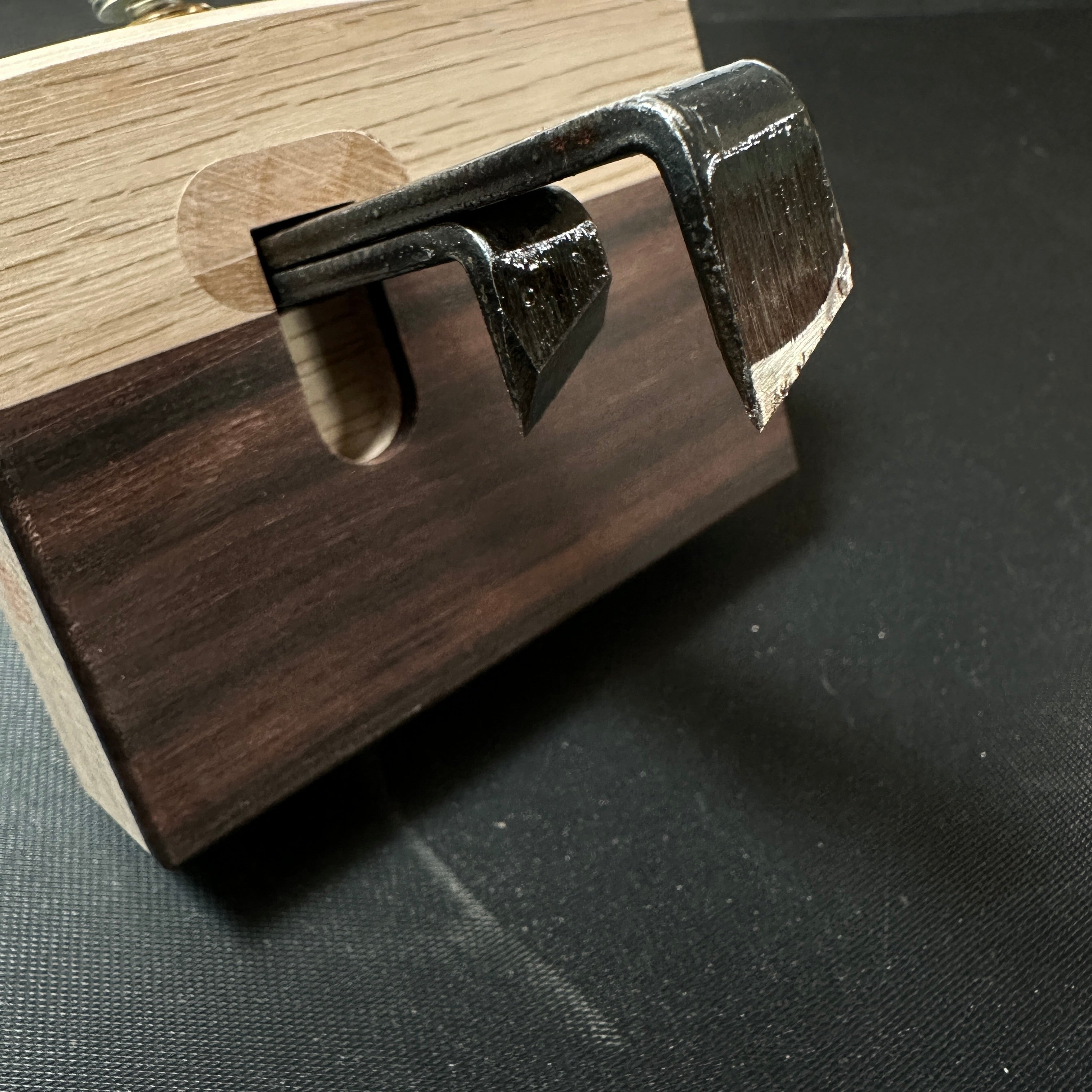 Yubido Small Marking gauge wide body with two scribing rods Ebony Paste 優美堂 鎌毛引 黒檀張 幅広 (小) Kebiki